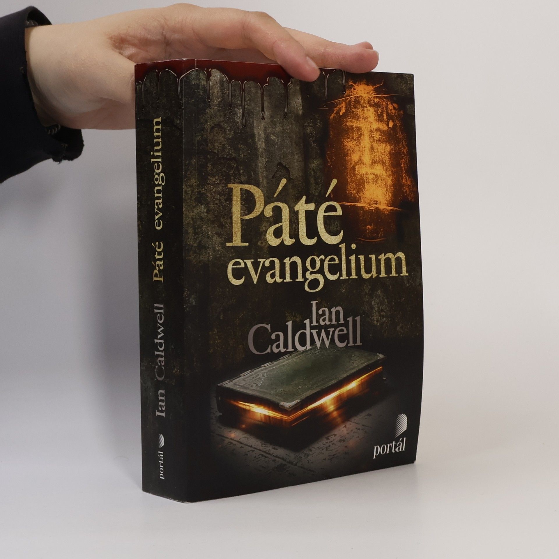 Ian Caldwell Páté evangelium