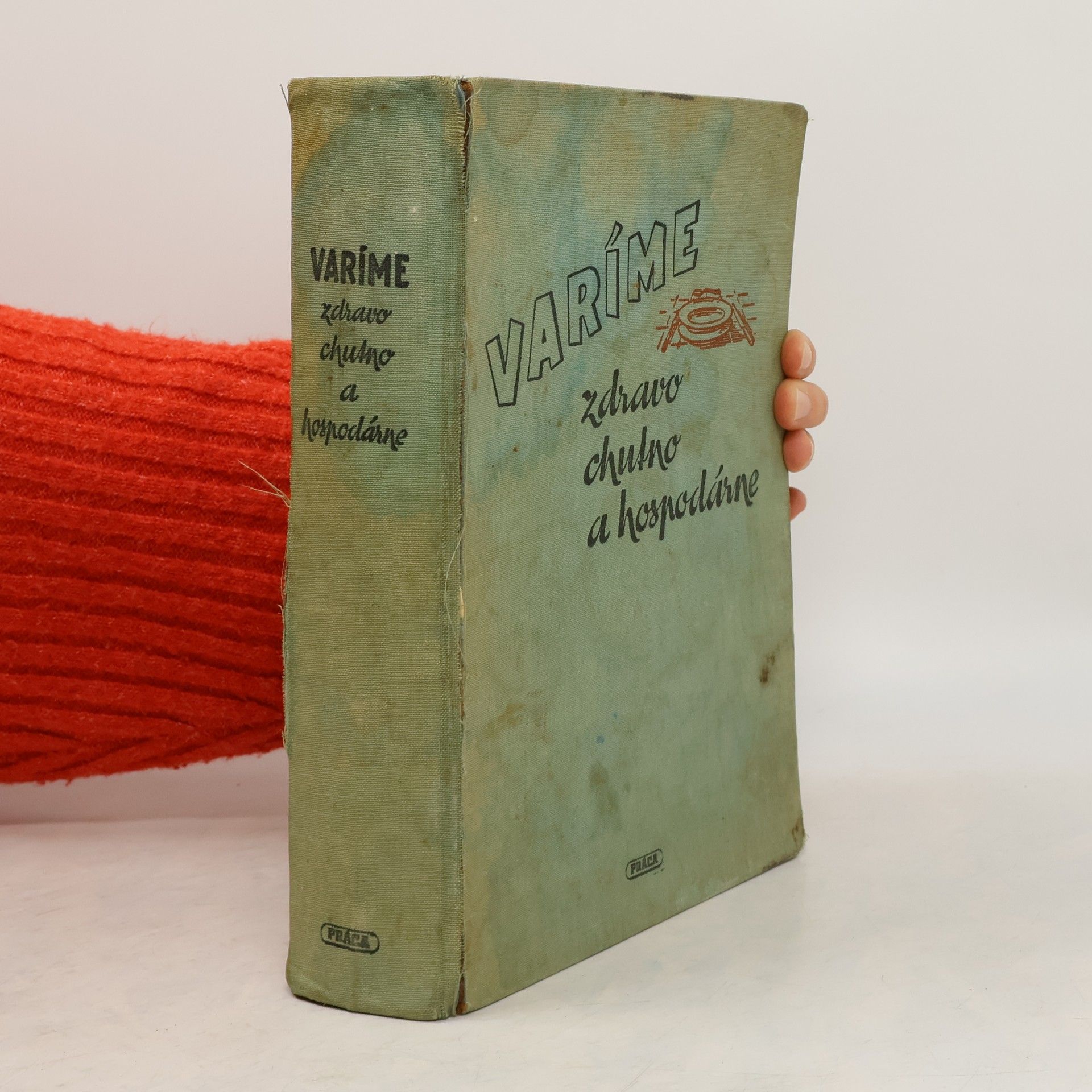 Various authors Varíme zdravo, chutno a hospodárne