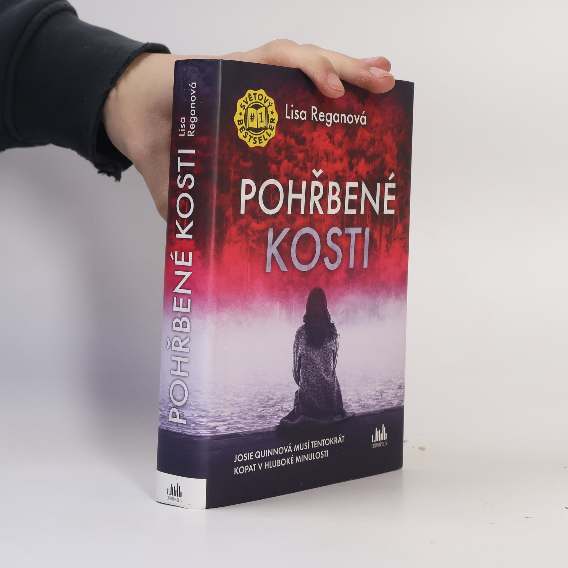 Lisa Regan Pohřbené kosti