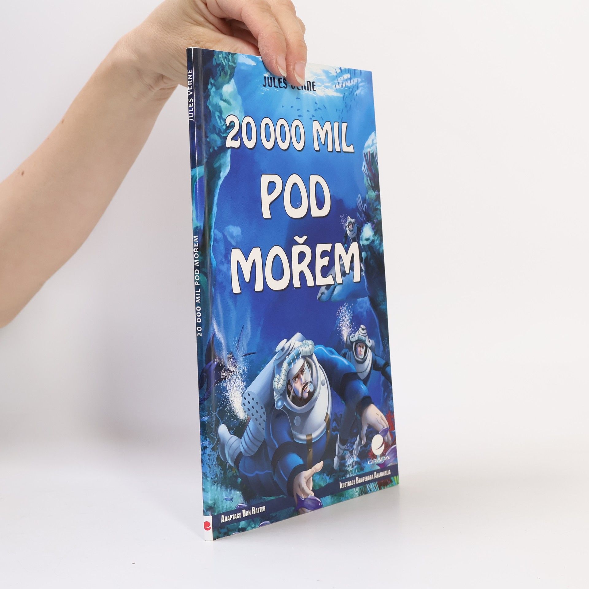 20 000 mil pod mořem