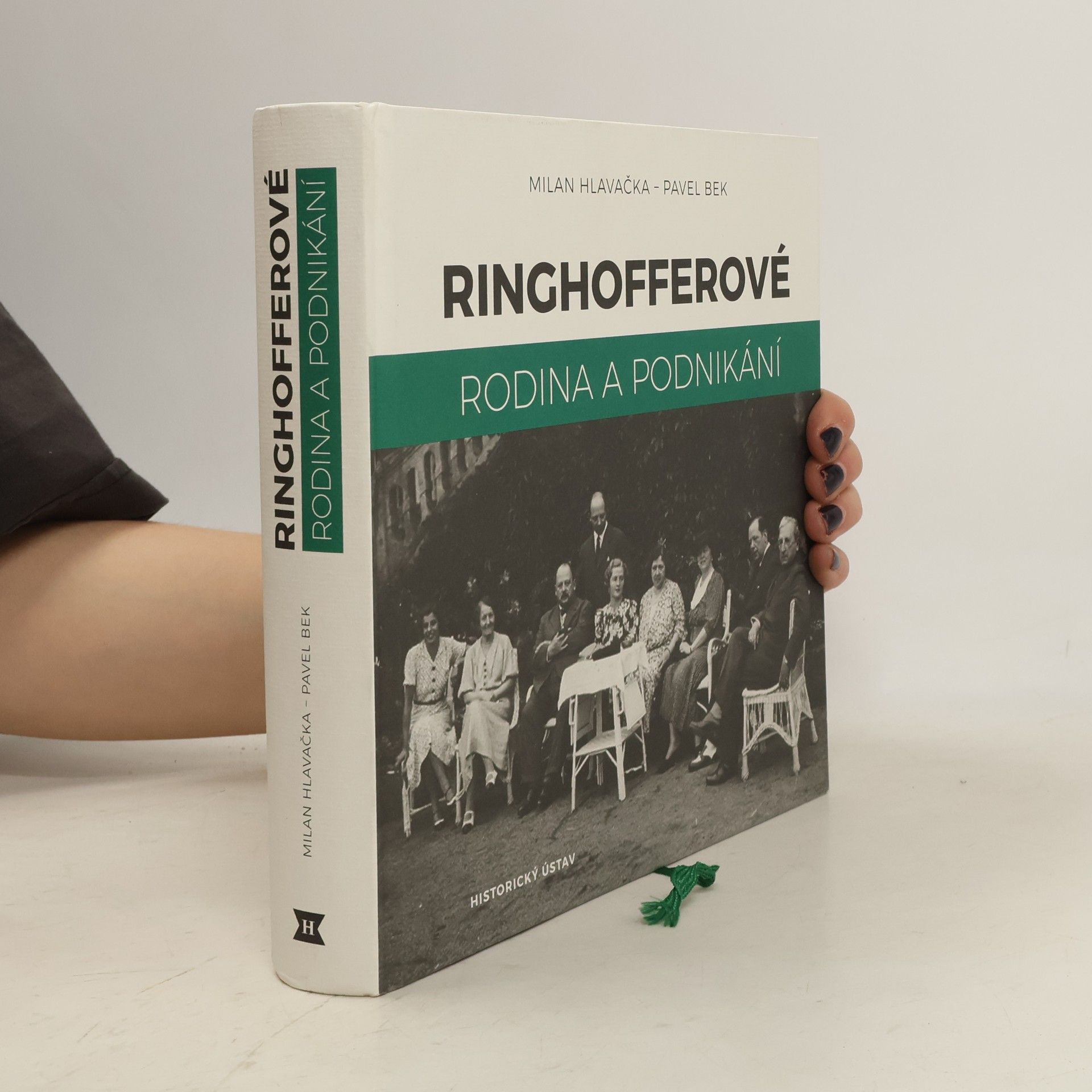 Milan Hlavačka Ringhofferové : rodina a podnikání