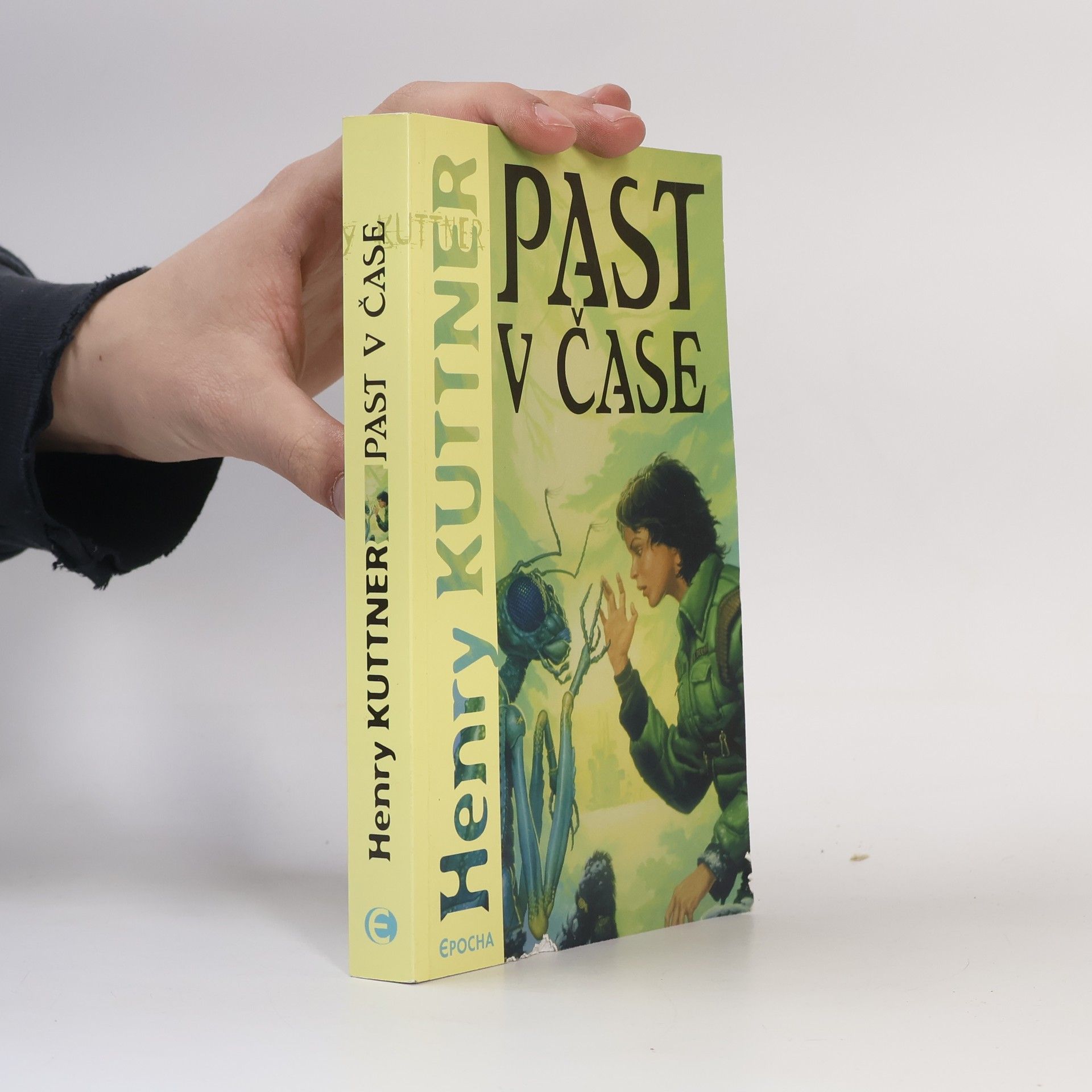 Henry Kuttner Past v čase