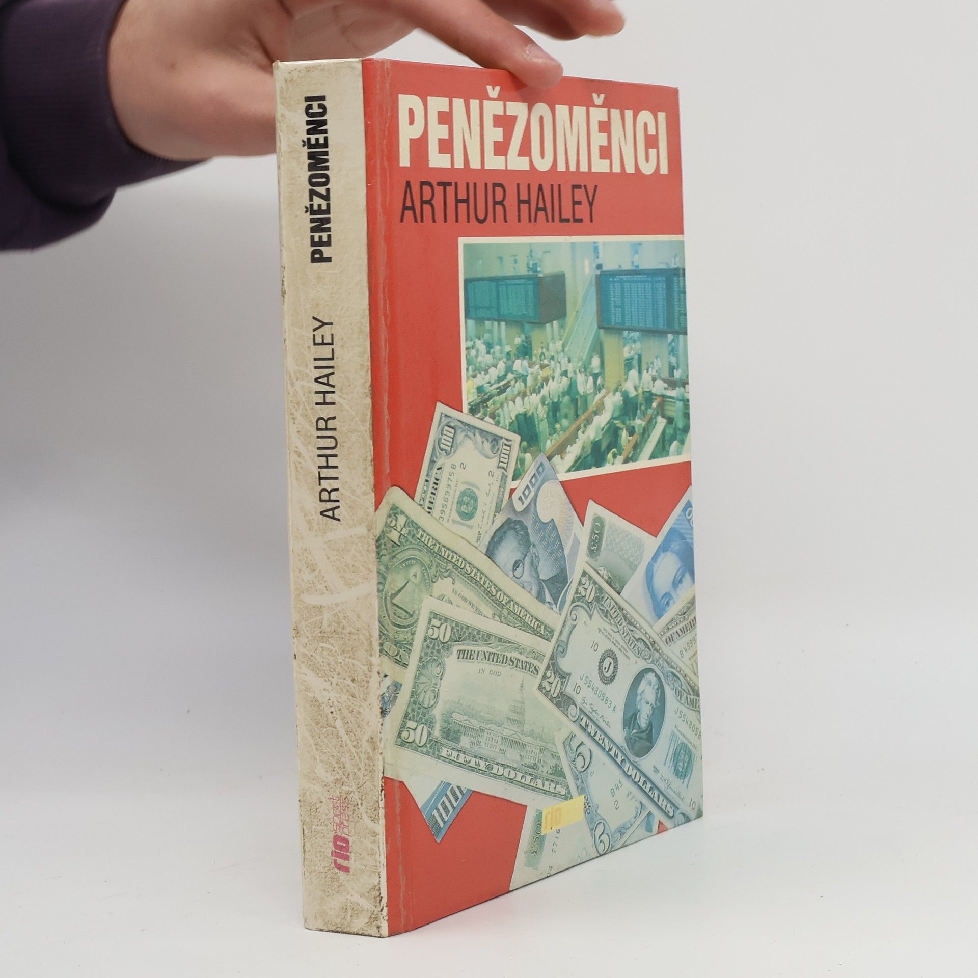 Arthur Hailey Penězoměnci