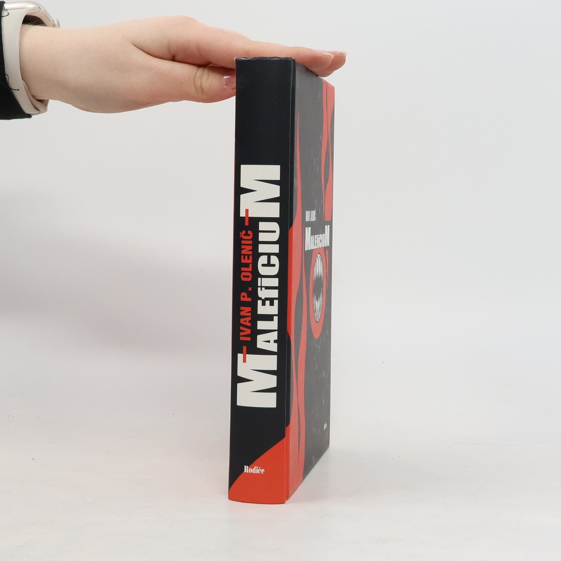 Ivan P. Olenič Maleficium