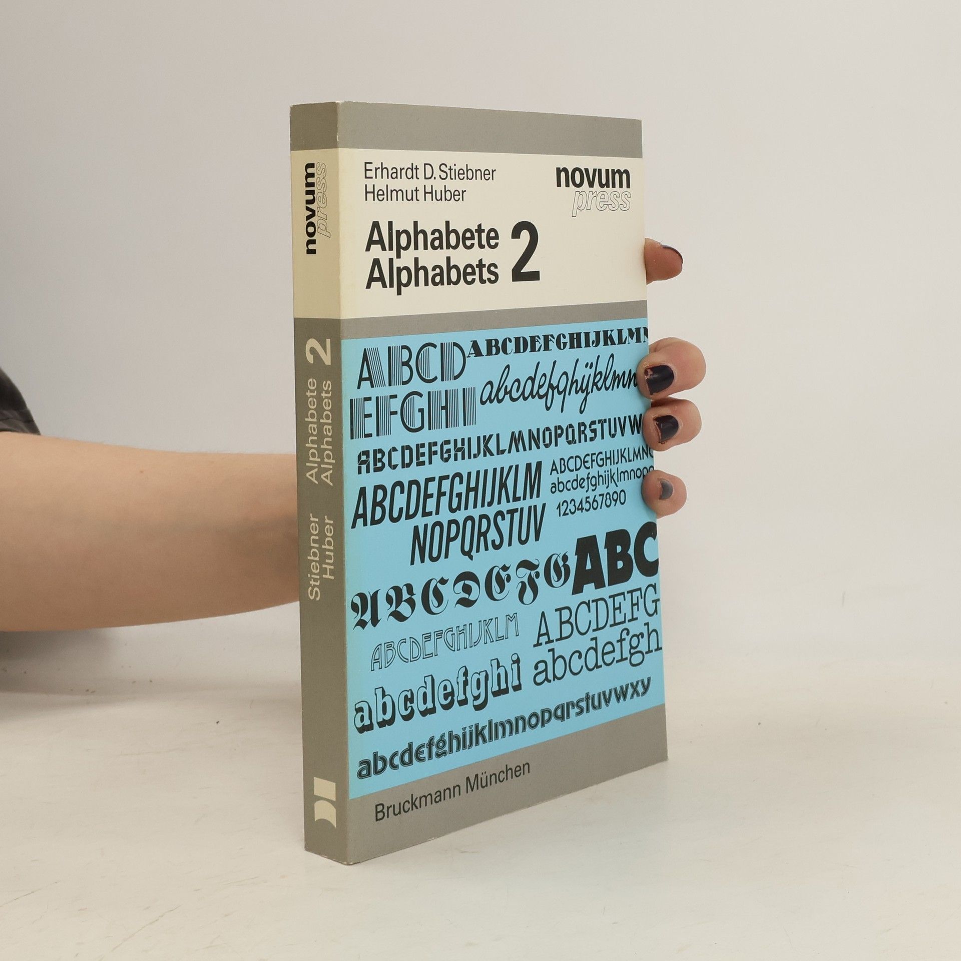 Erhardt D. Stiebner Alphabete