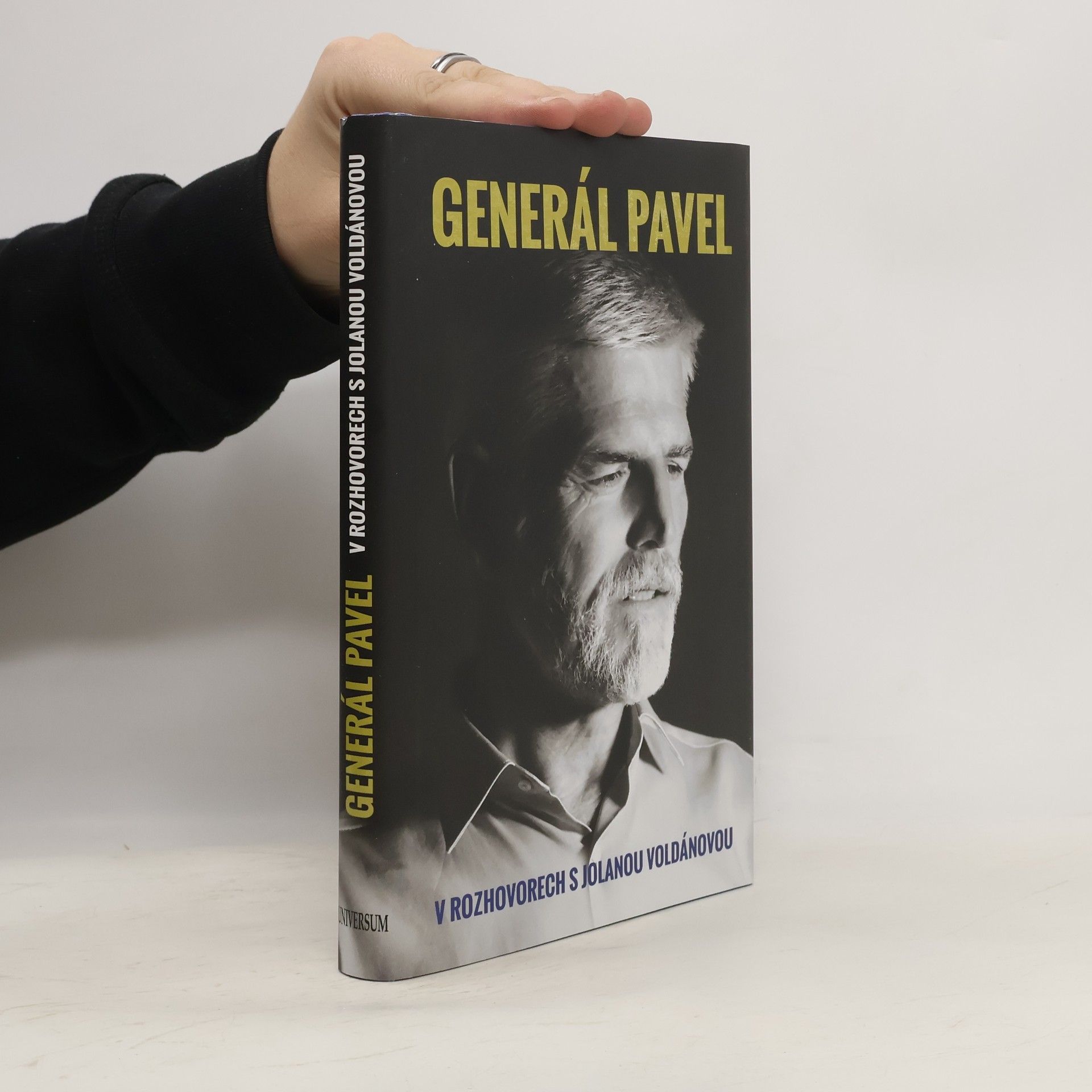 Generál Pavel