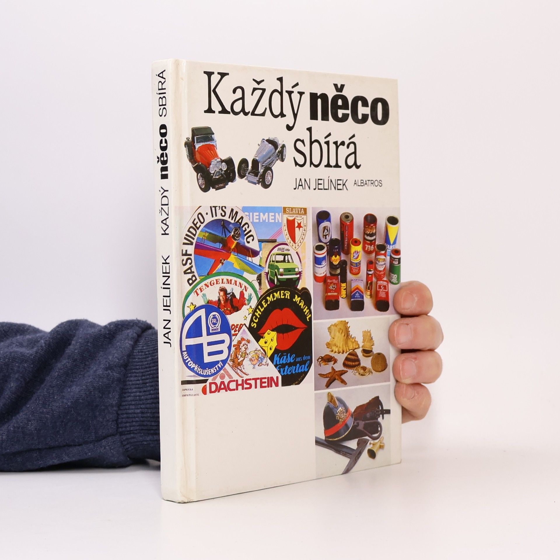 Jan Jelinek Každý něco sbírá