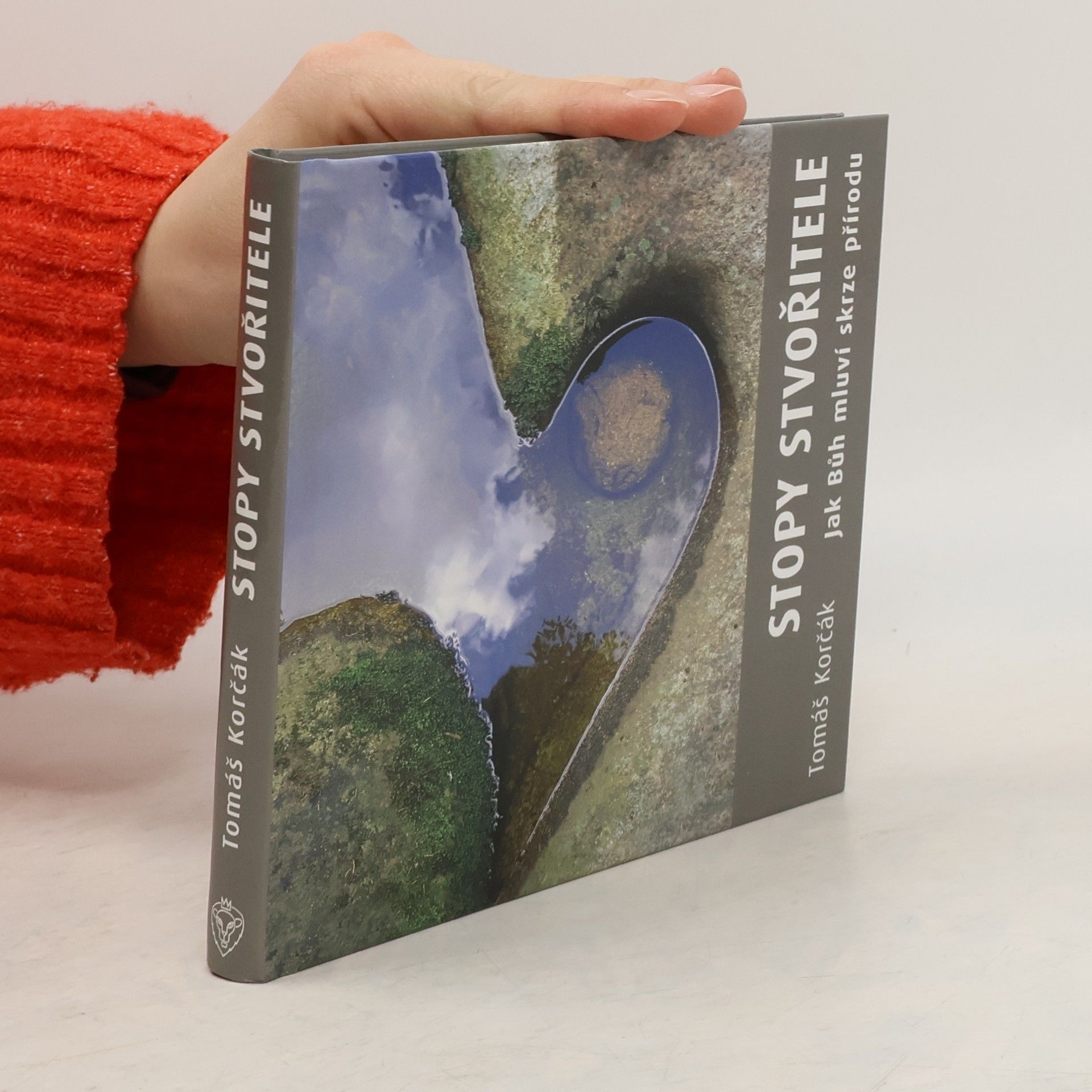 Tomáš Korčák Stopy stvořitele