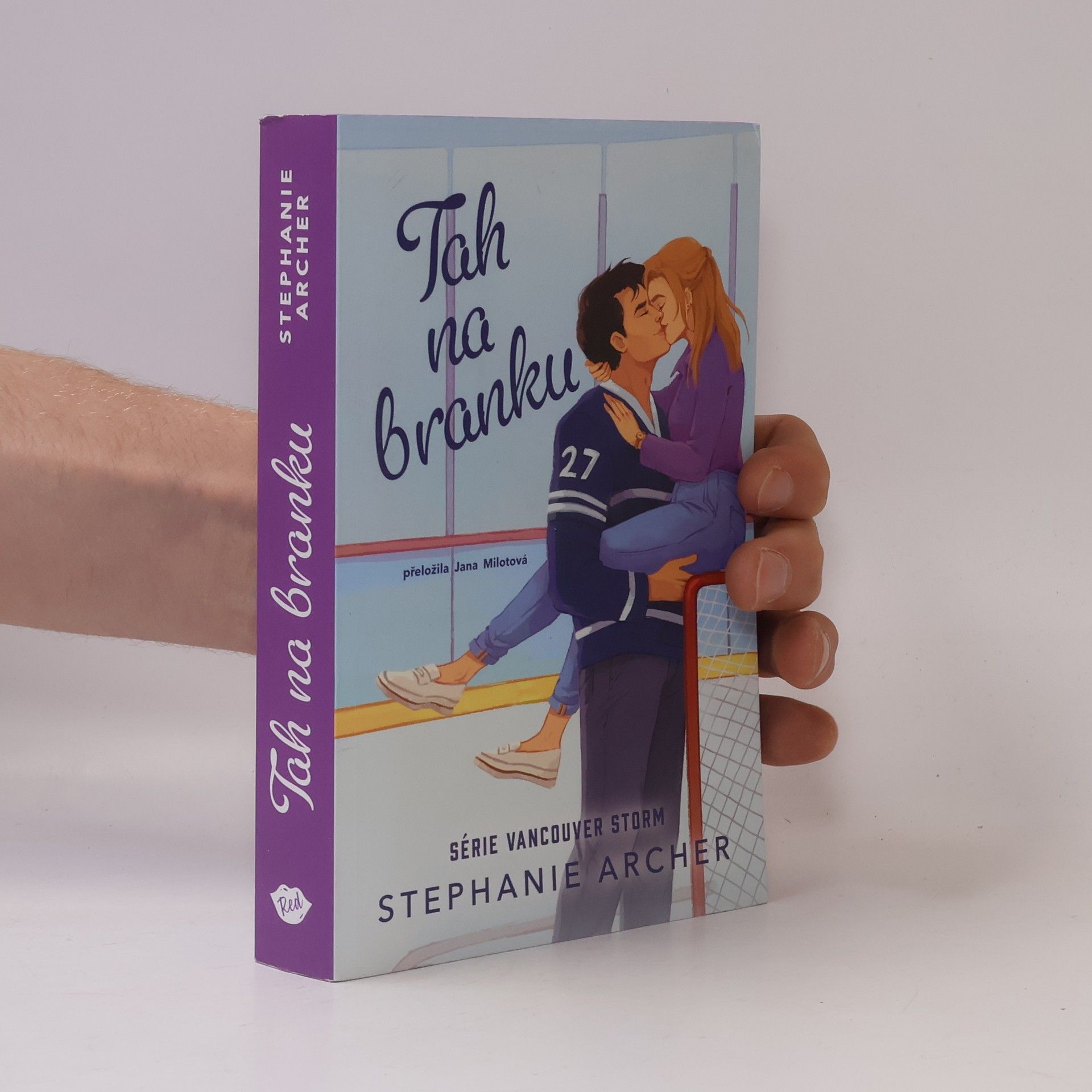 Stephanie Archer Tah na branku