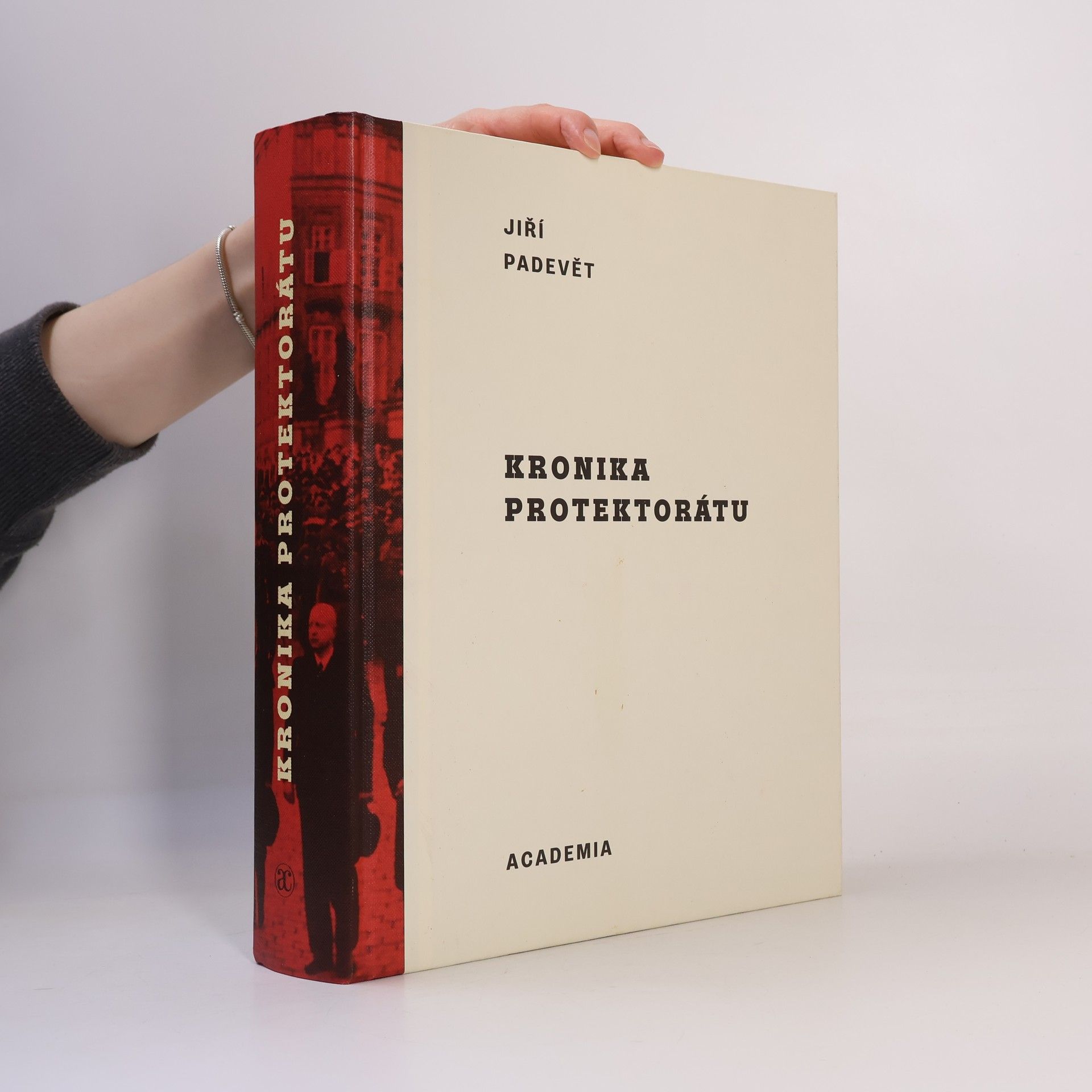 Jiří Padevět Kronika protektorátu