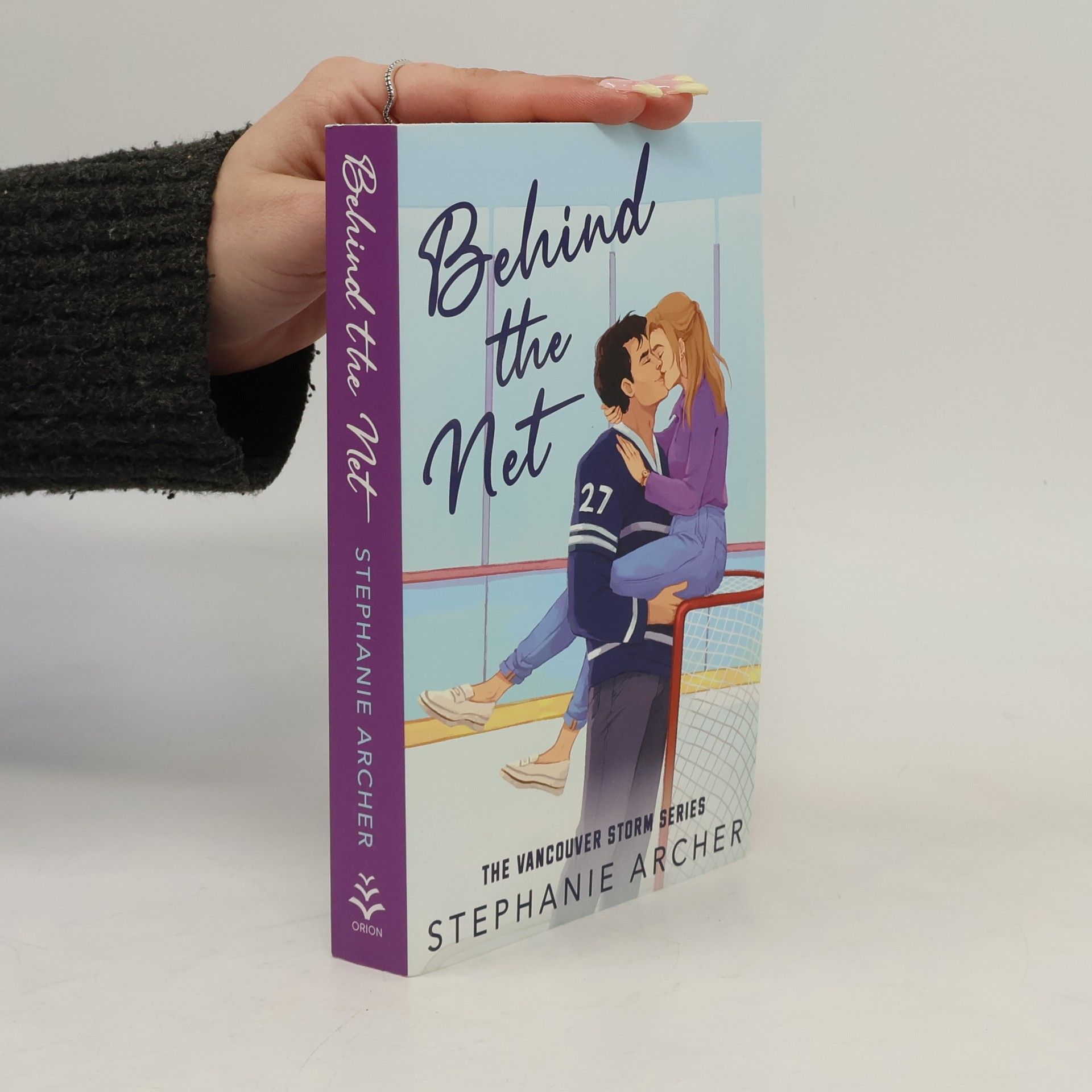 Stephanie Archer Behind the Net