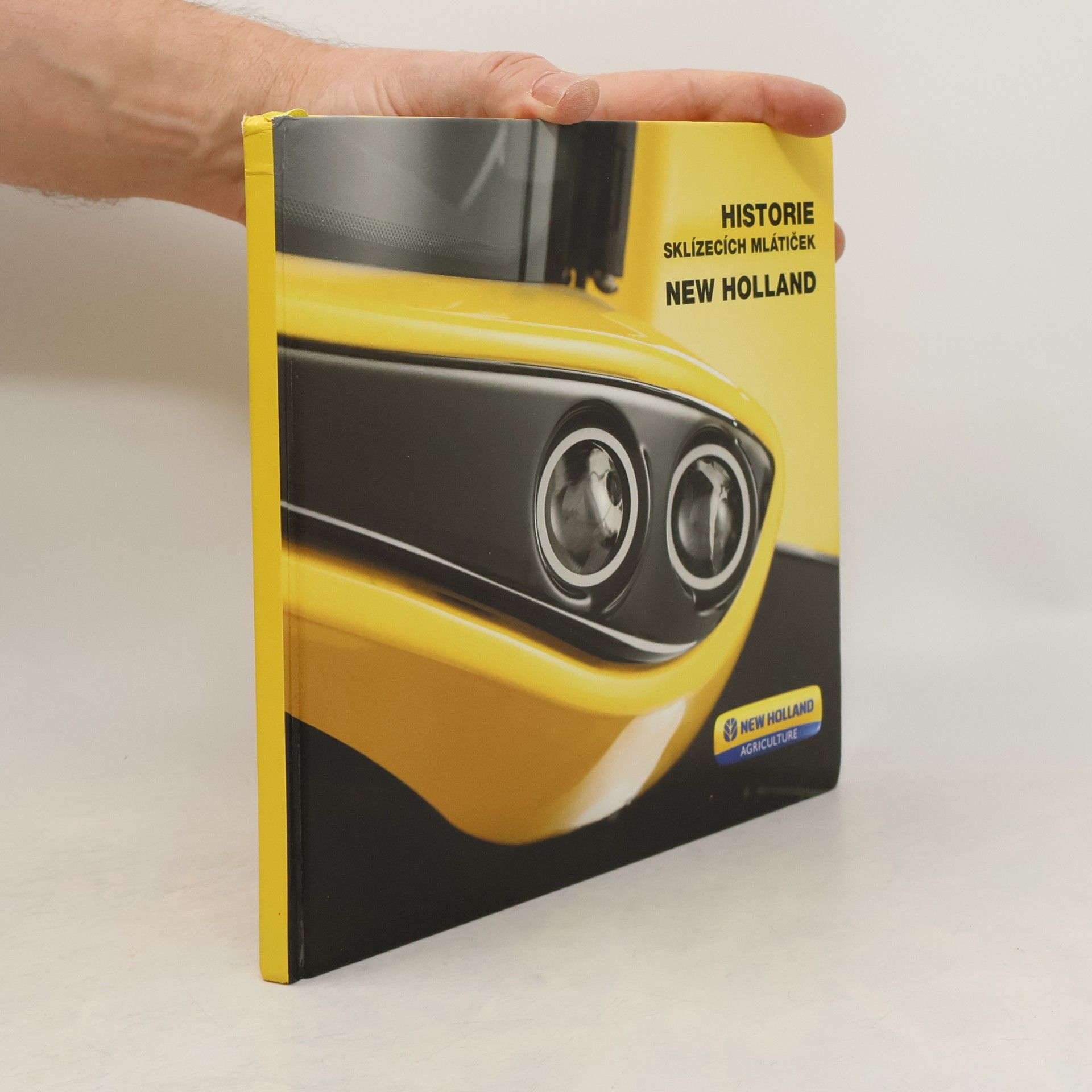 Various authors Historie sklízecích mlátiček