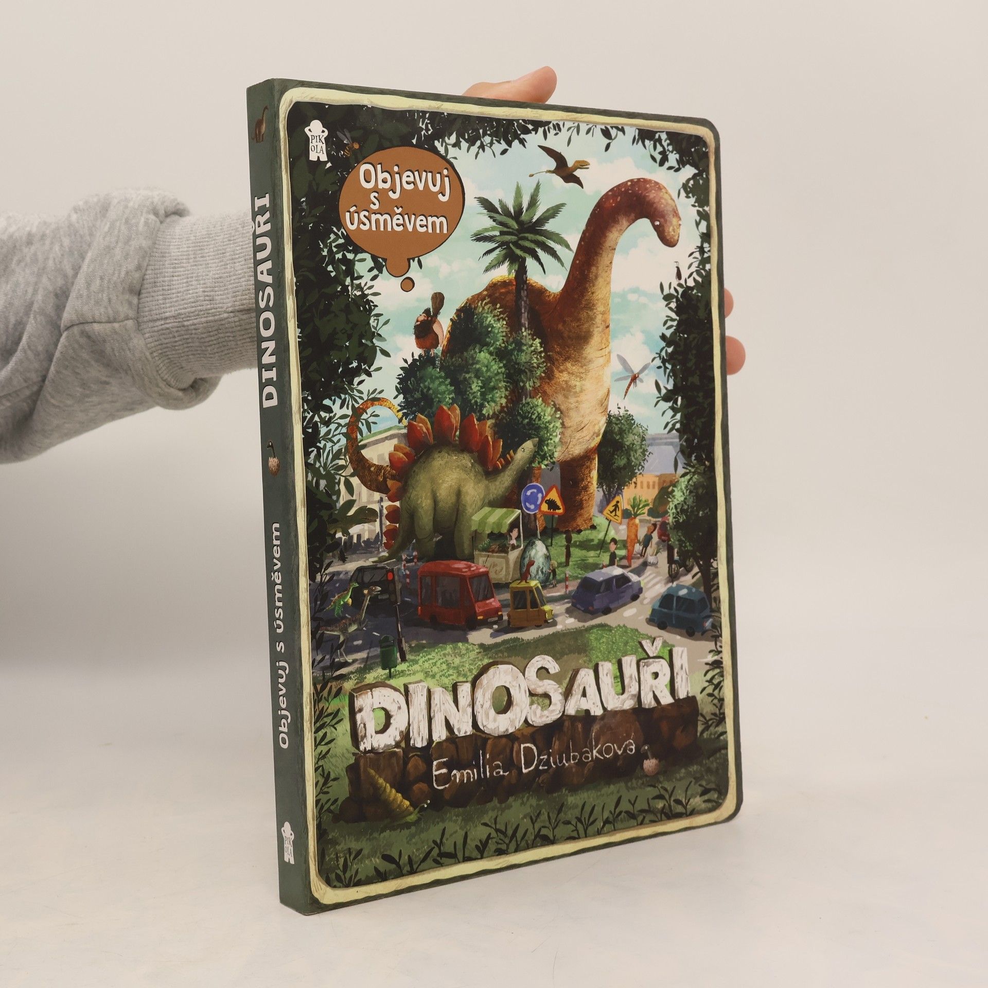 Emilia Dziubak Objevuj s úsměvem: Dinosauři