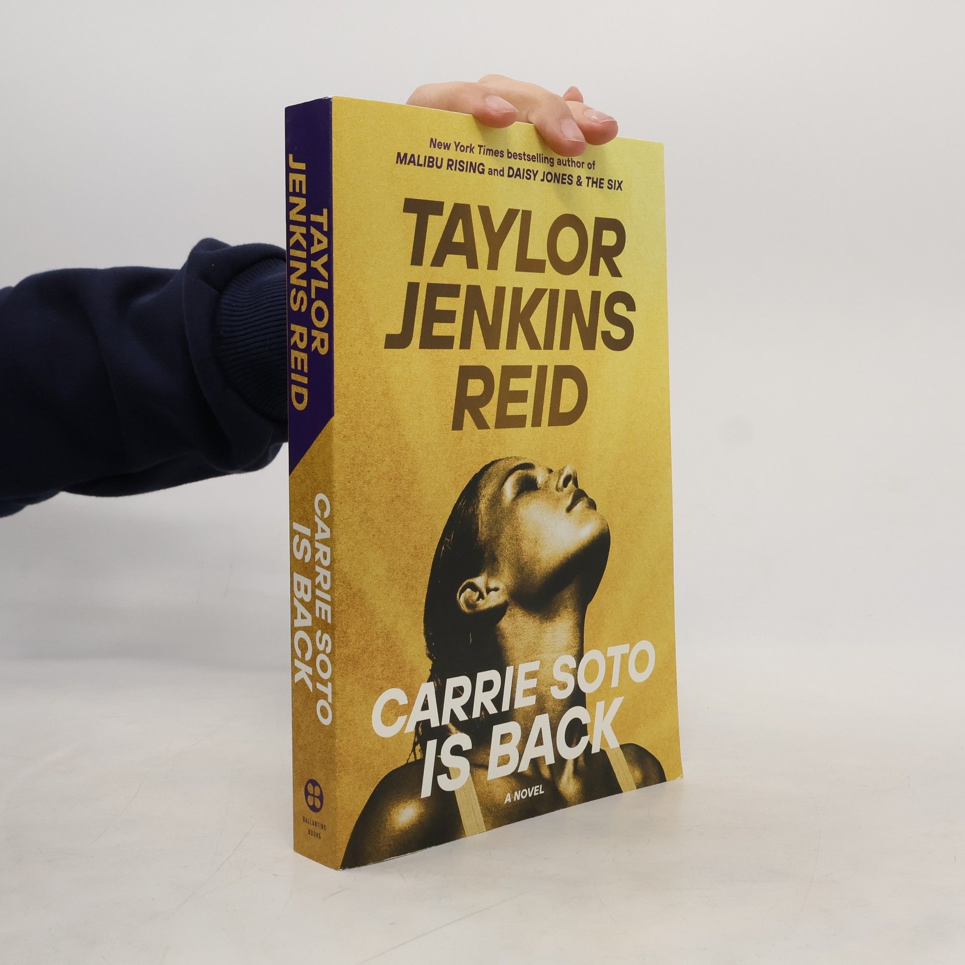 Taylor Jenkins Reid Carrie Soto Is Back