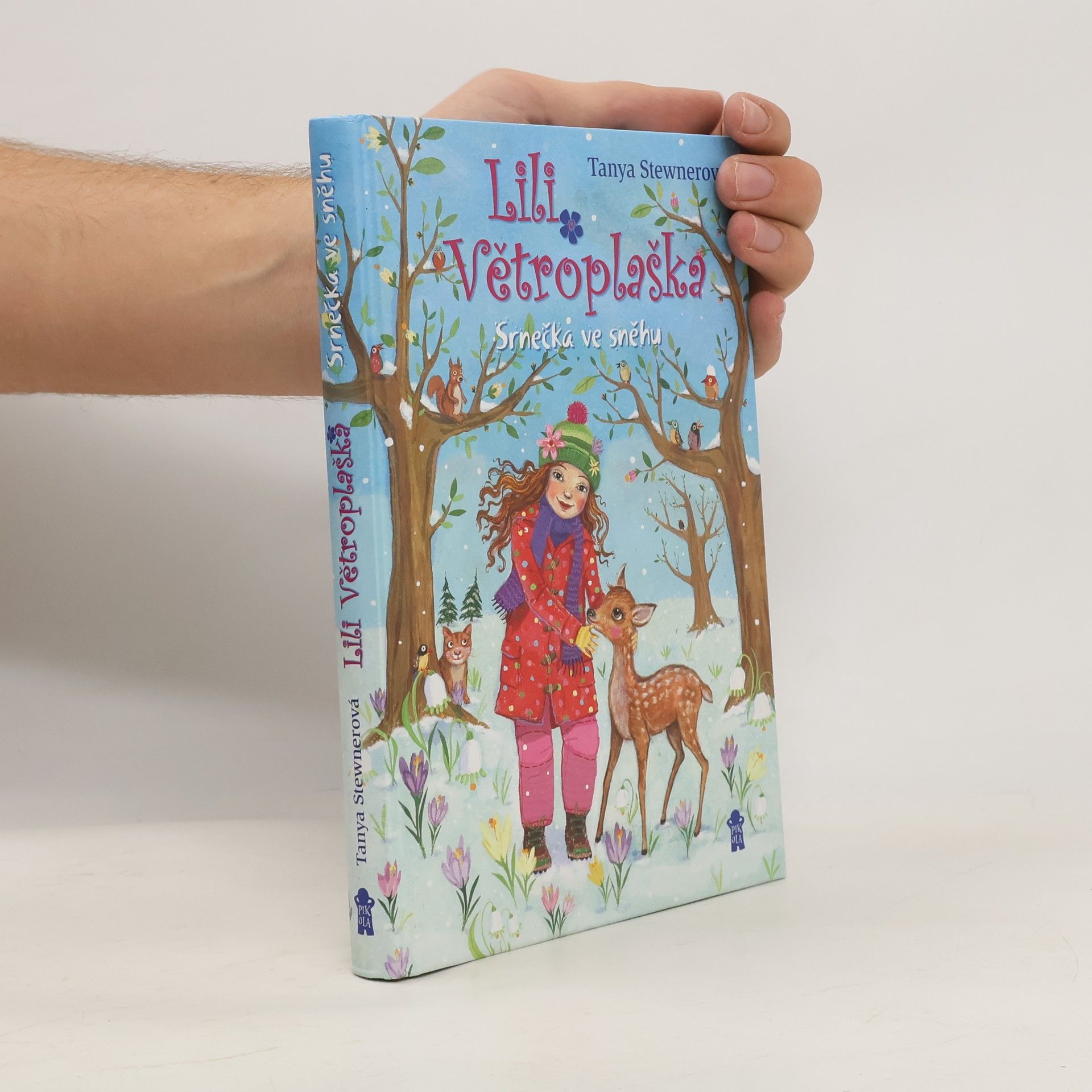 Tanya Stewner Lili Větroplaška. Srnečka ve sněhu