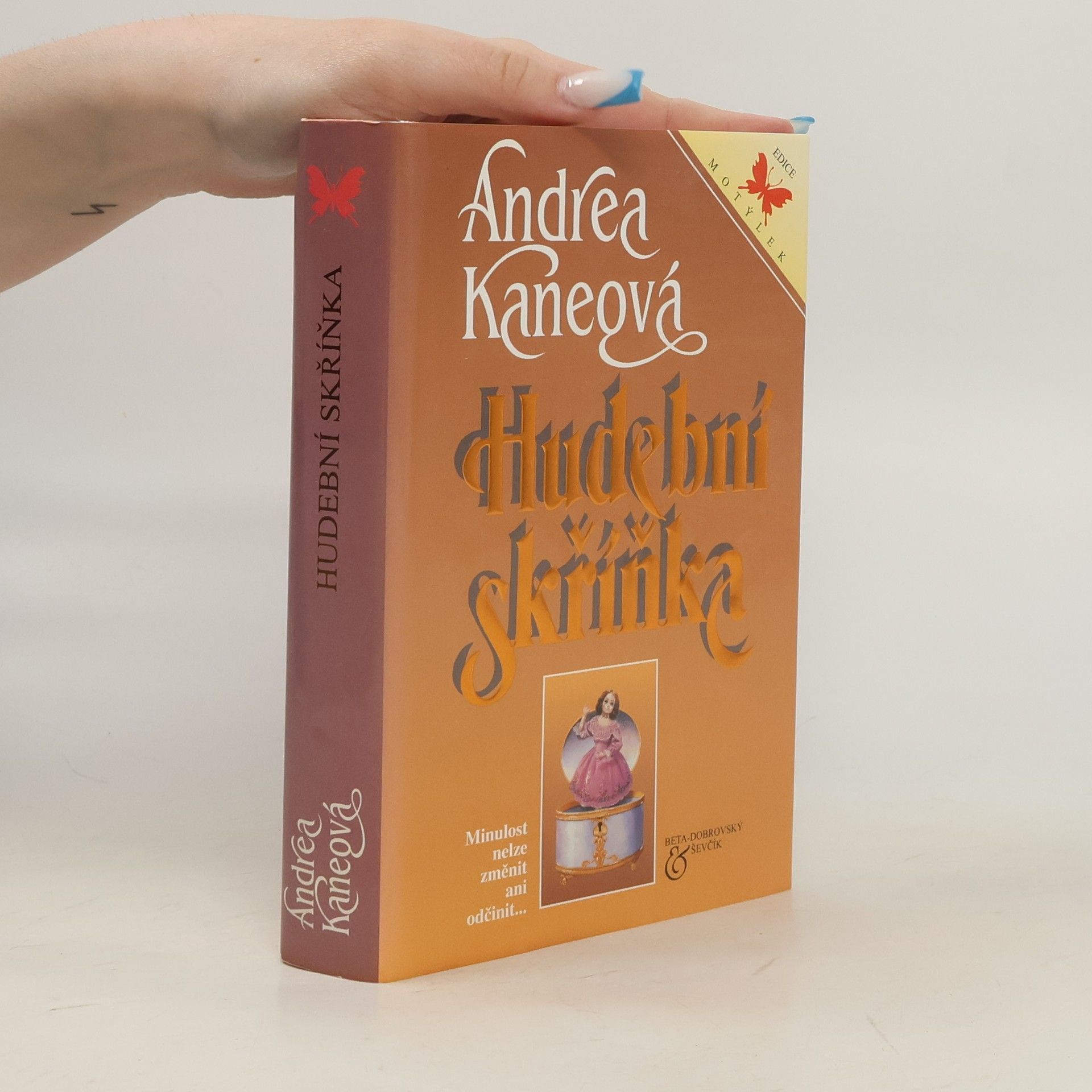 Andrea Kane Hudební skříňka