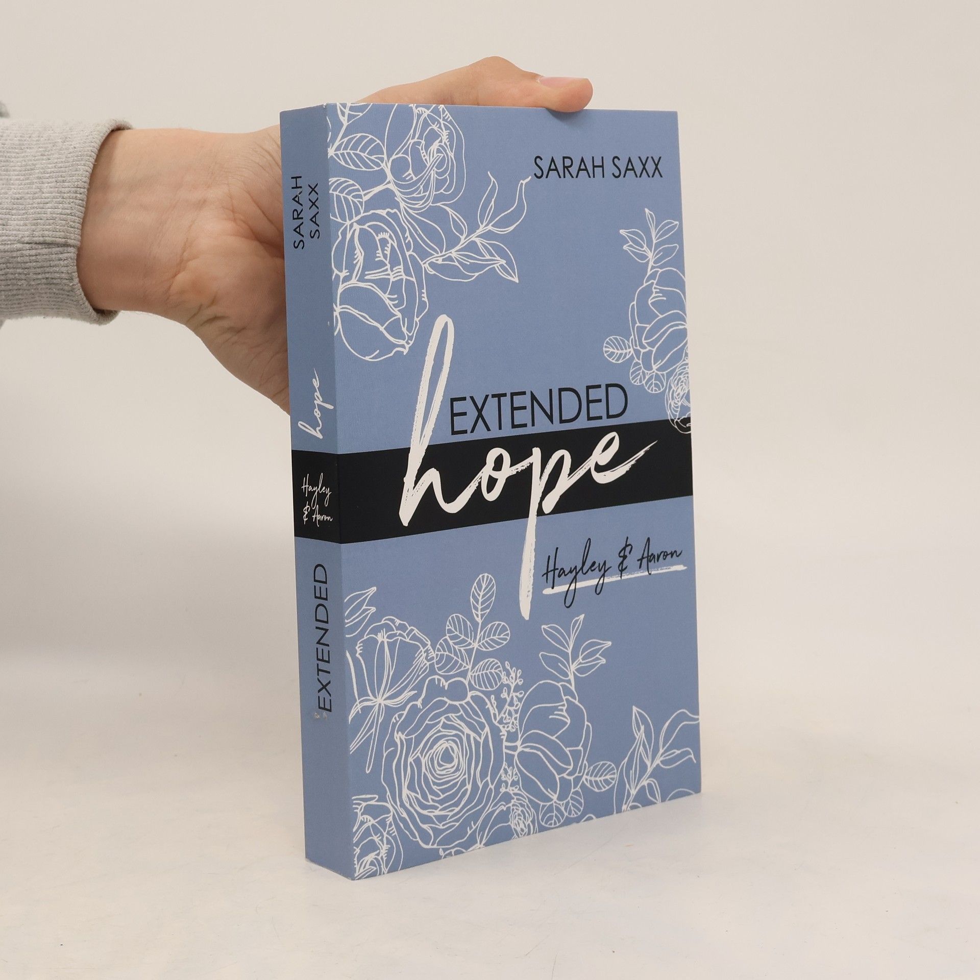 Sarah Saxx Extended hope