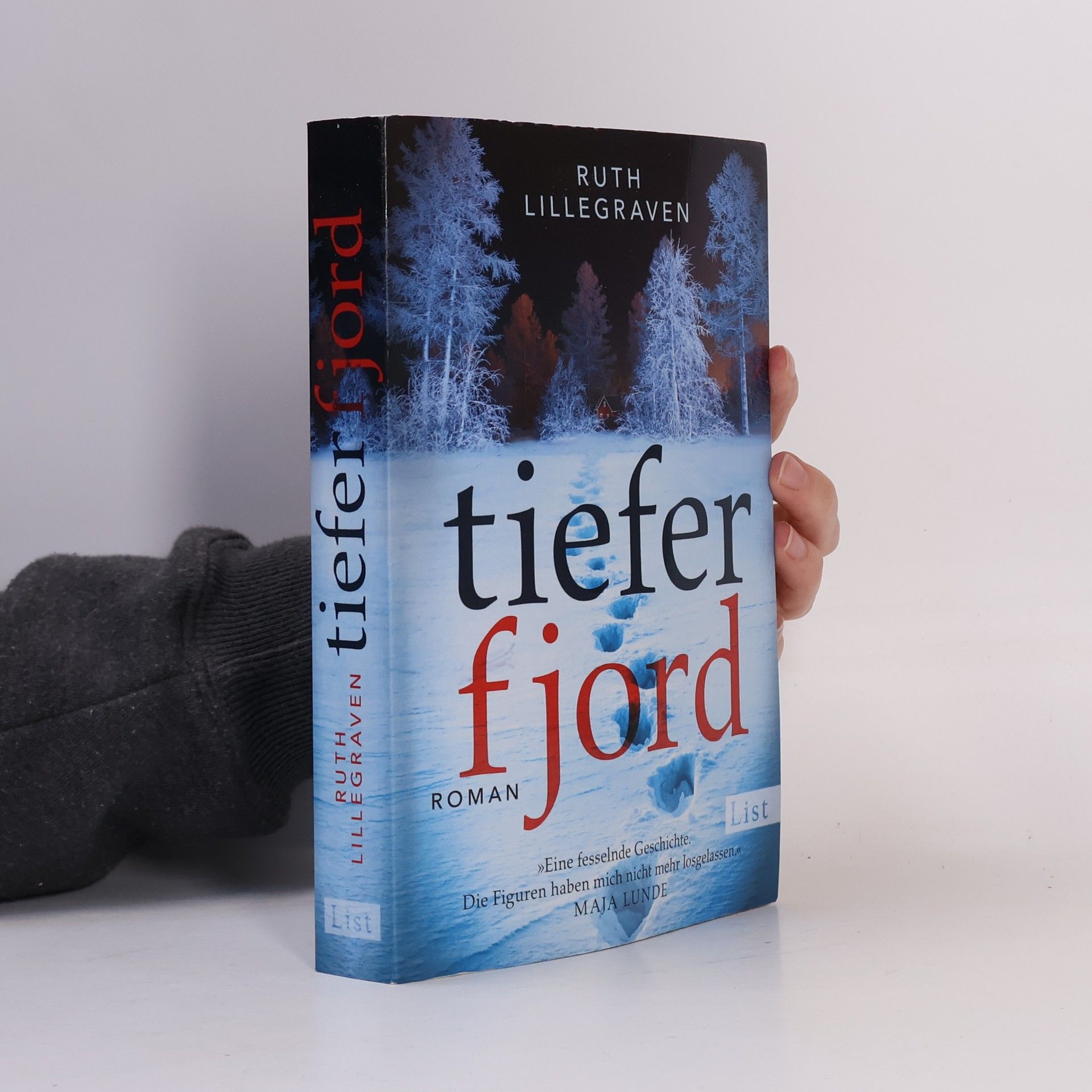 Ruth Lillegraven Tiefer Fjord