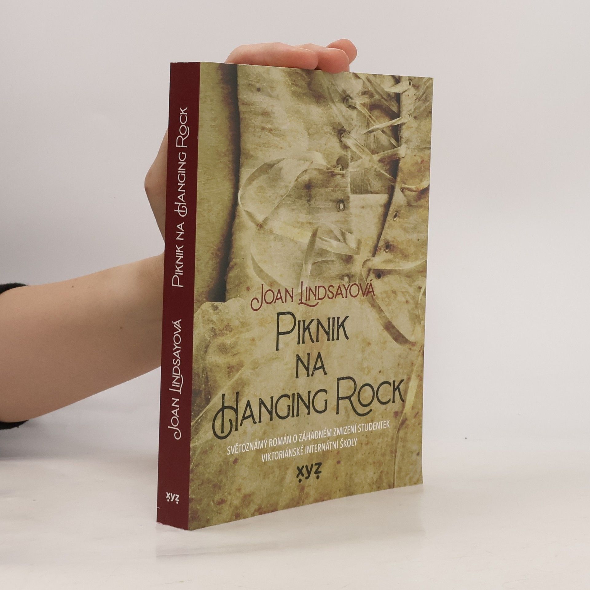 Joan Lindsay Piknik na Hanging Rock