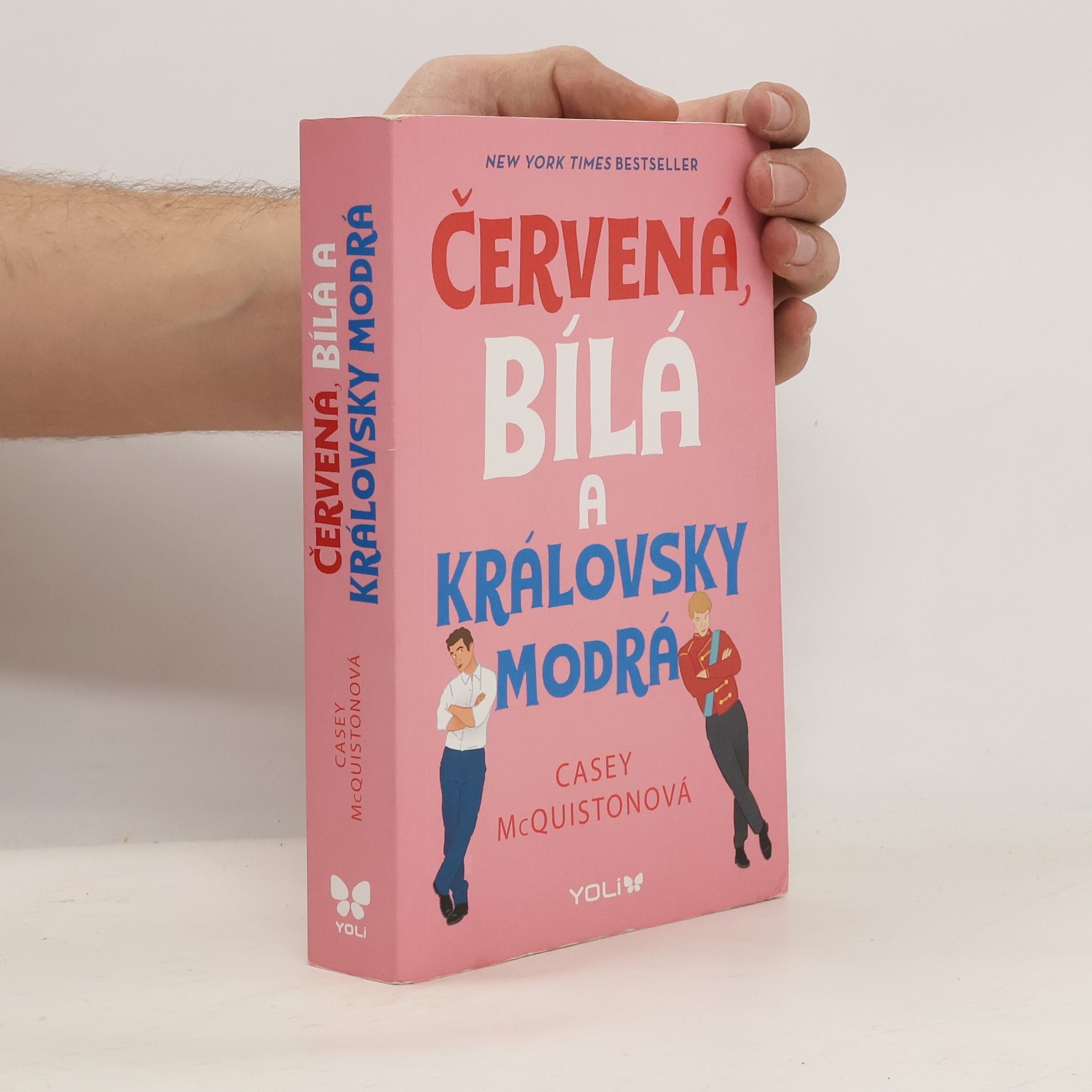 Casey McQuiston Červená, bílá a královsky modrá