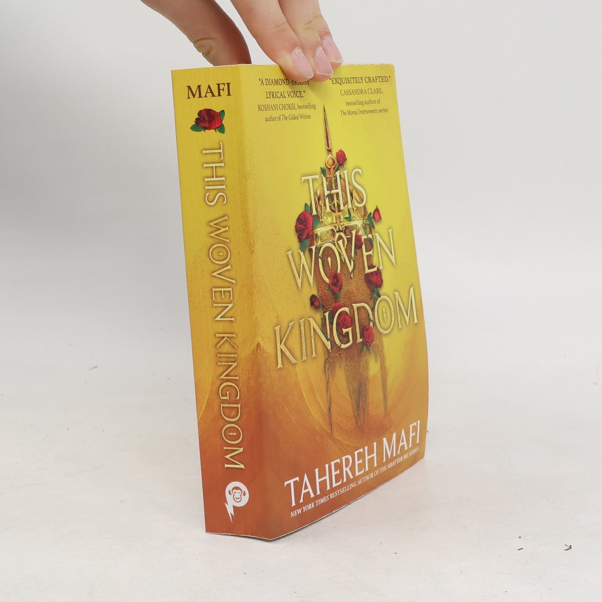 Tahereh Mafi This Woven Kingdom