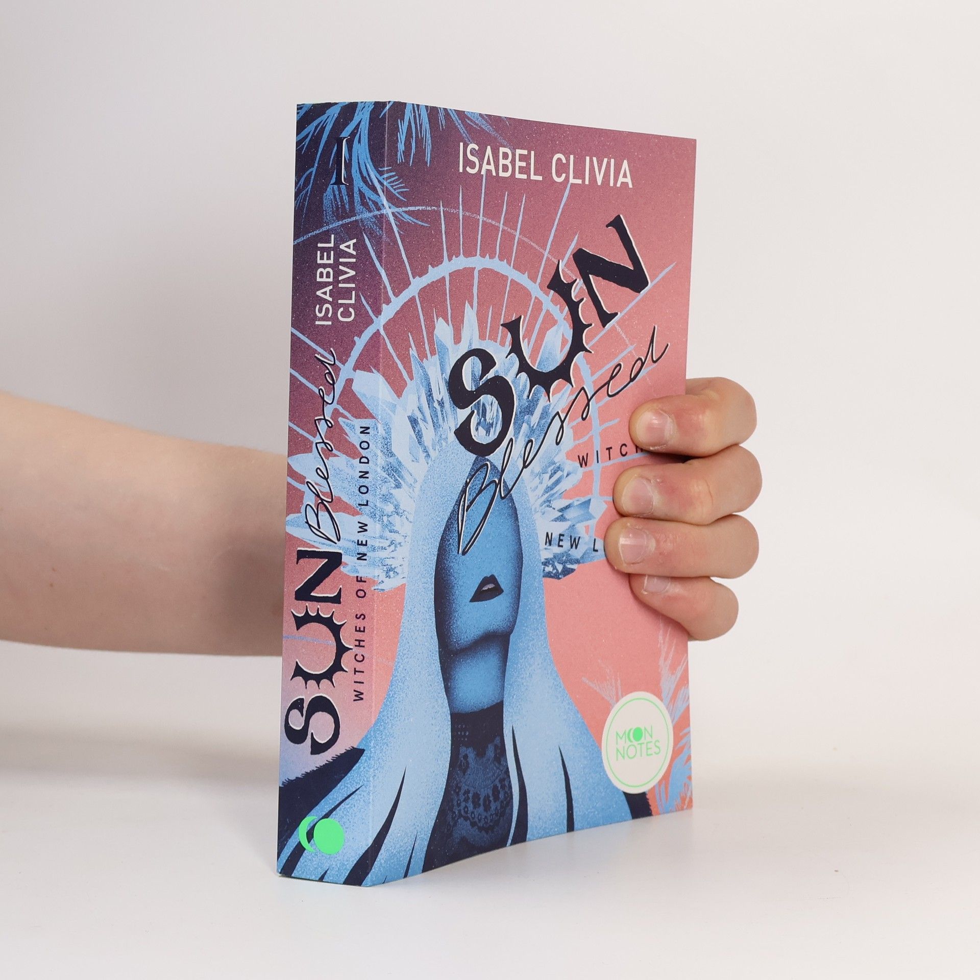 Isabel Clivia Witches of New London 1. Sunblessed