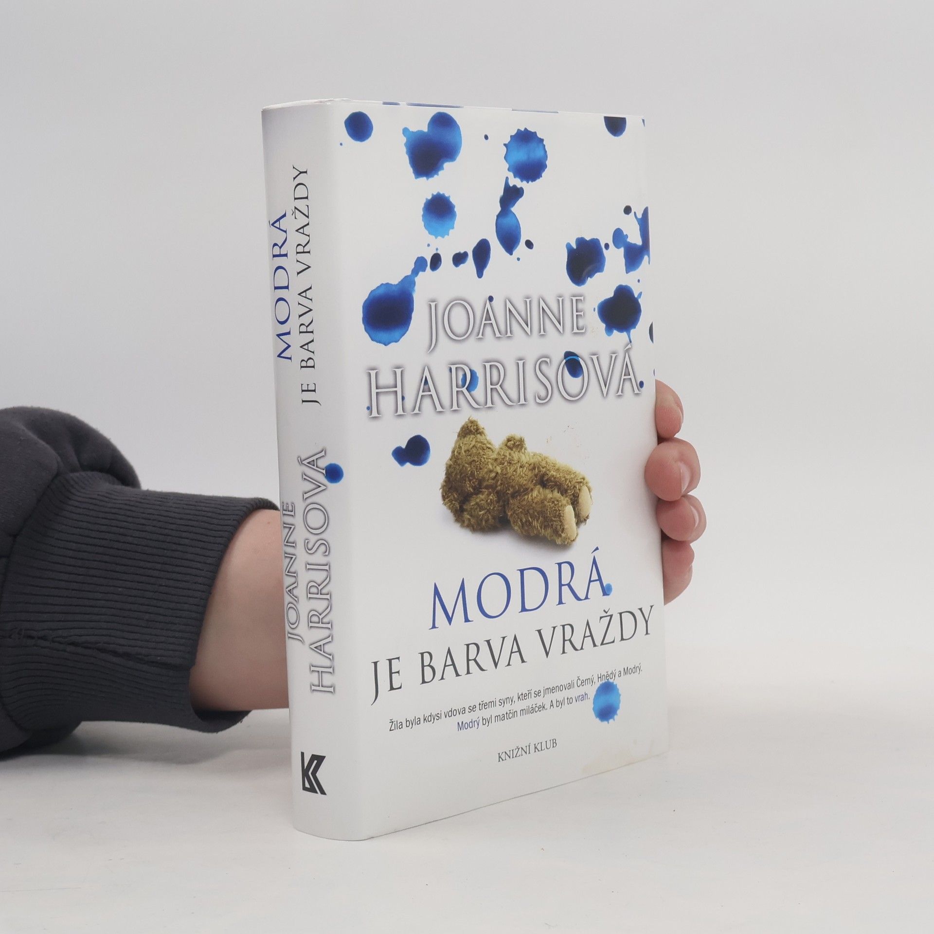 Joanne Harris Modrá je barva vraždy