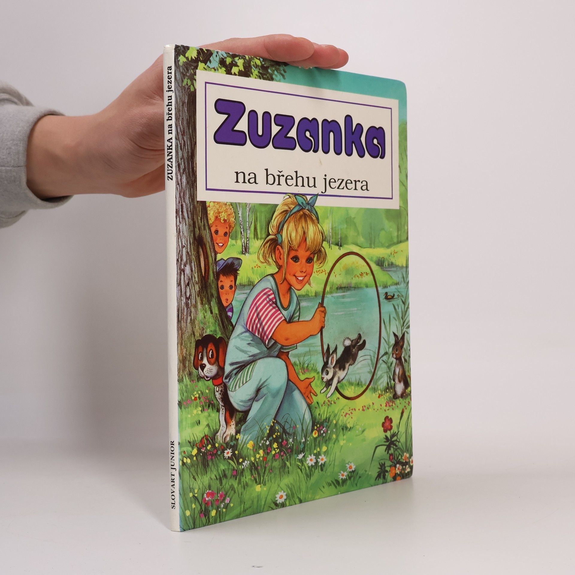 Gilberte Millour Zuzanka na břehu jezera