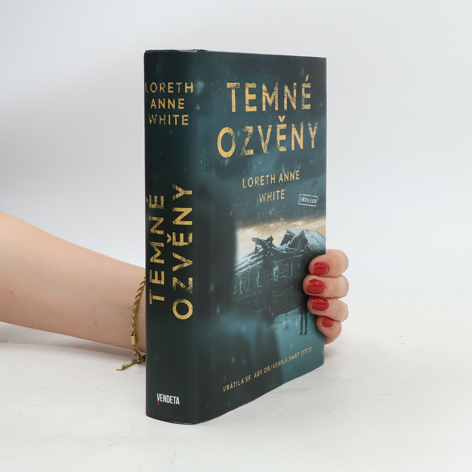 Loreth Anne White Temné ozvěny