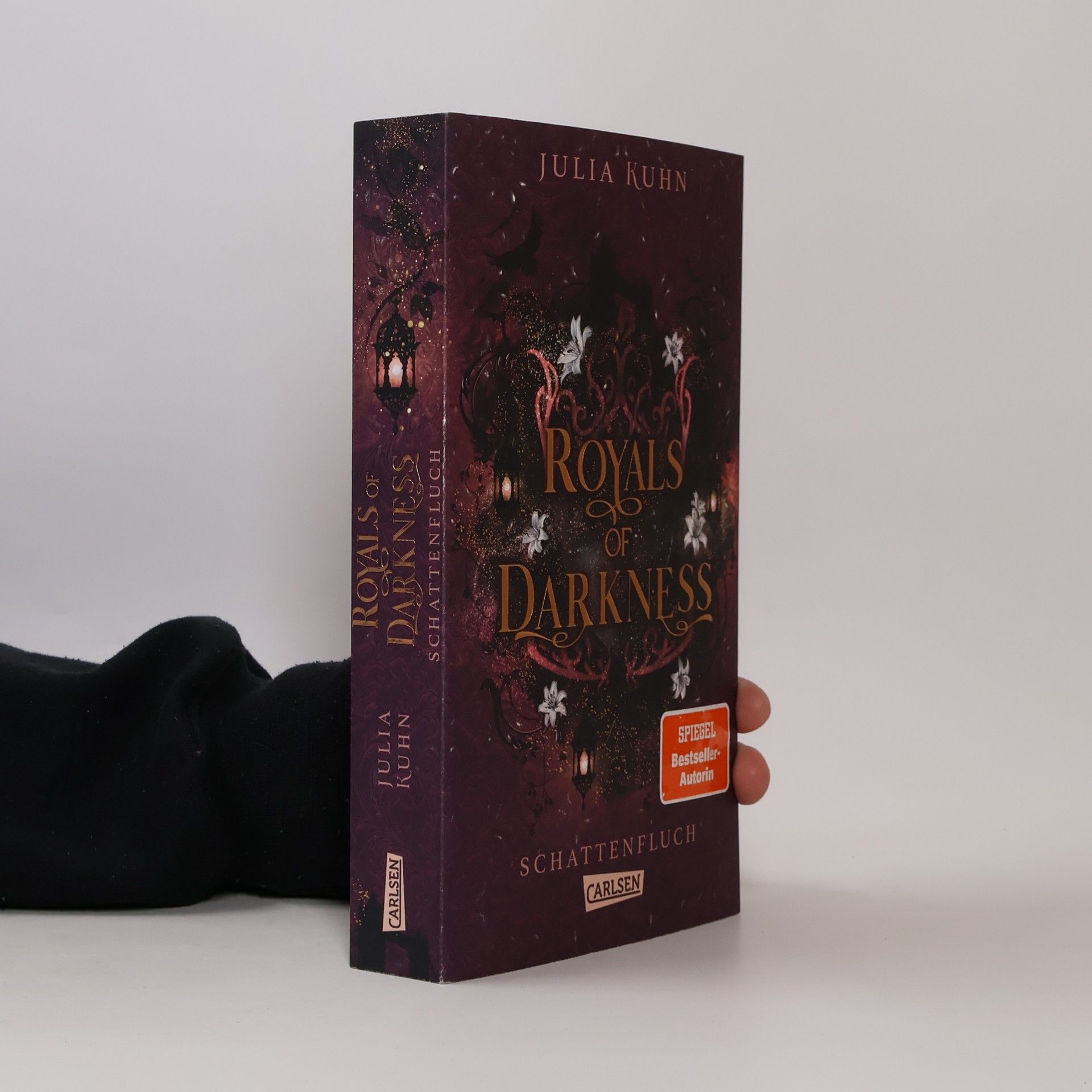 Royal Shadows - 3: Royals of Darkness