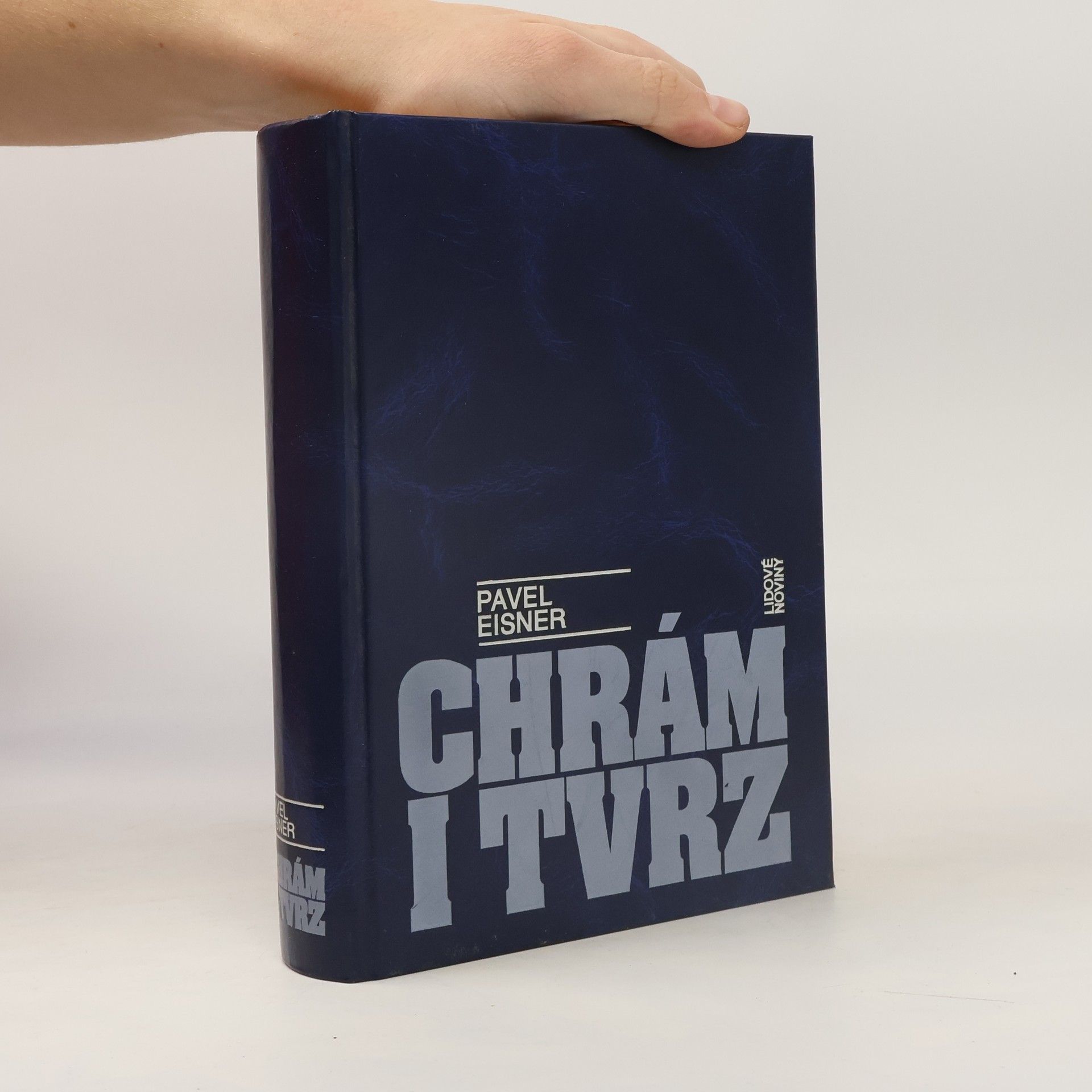 Pavel Eisner Chrám i tvrz. Kniha o češtině