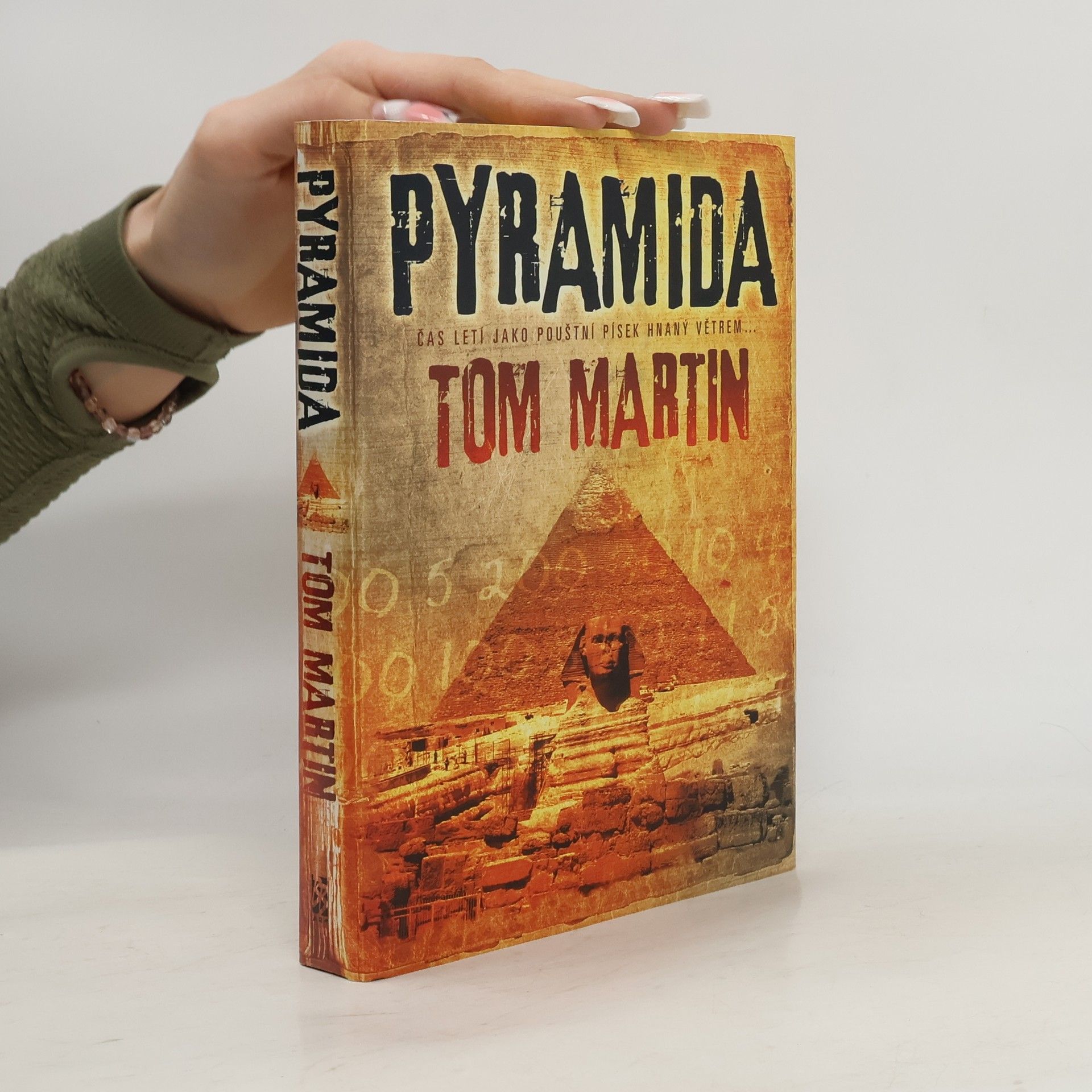 Tom Martin Pyramida