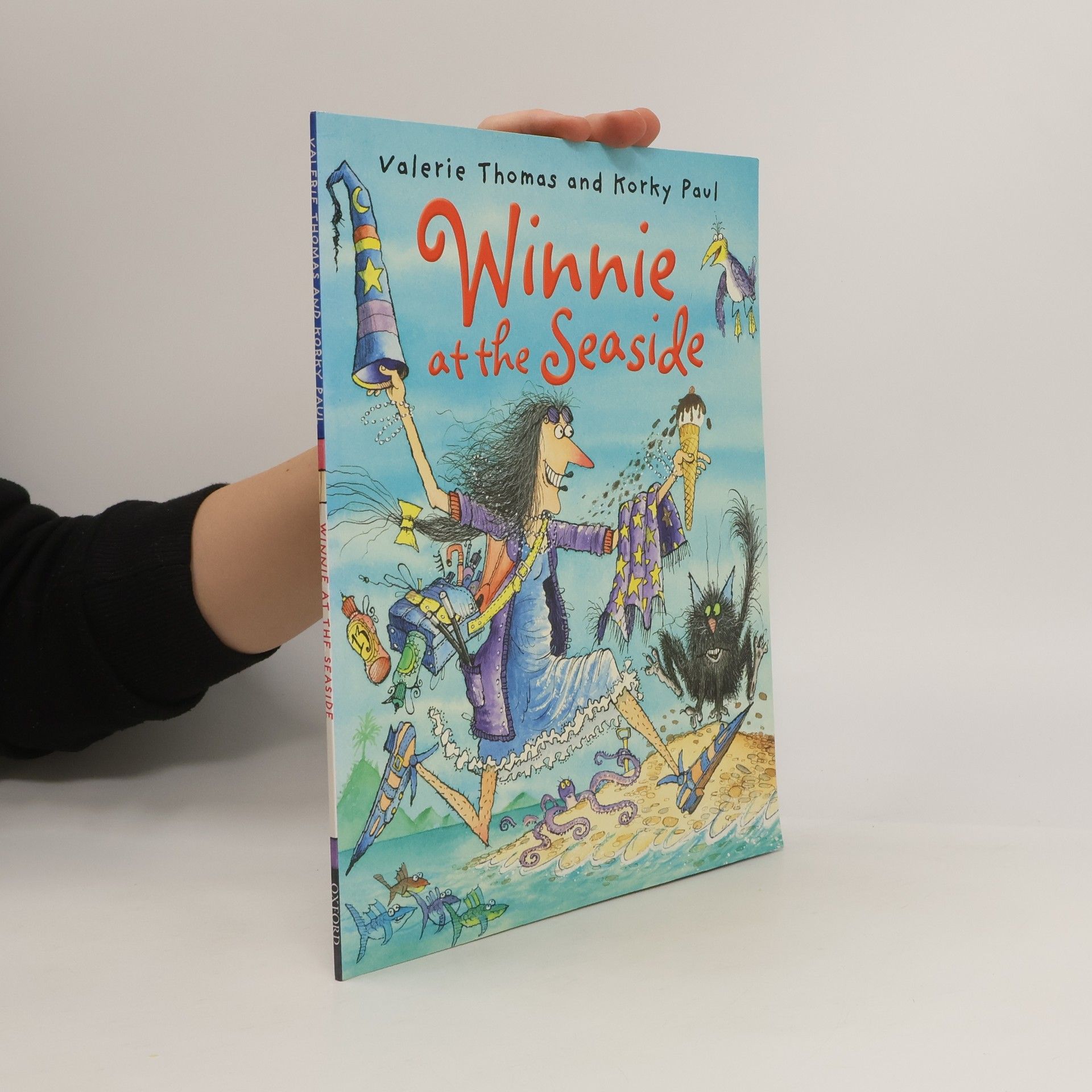 Valérie Thomas Winnie's Flying Carpet