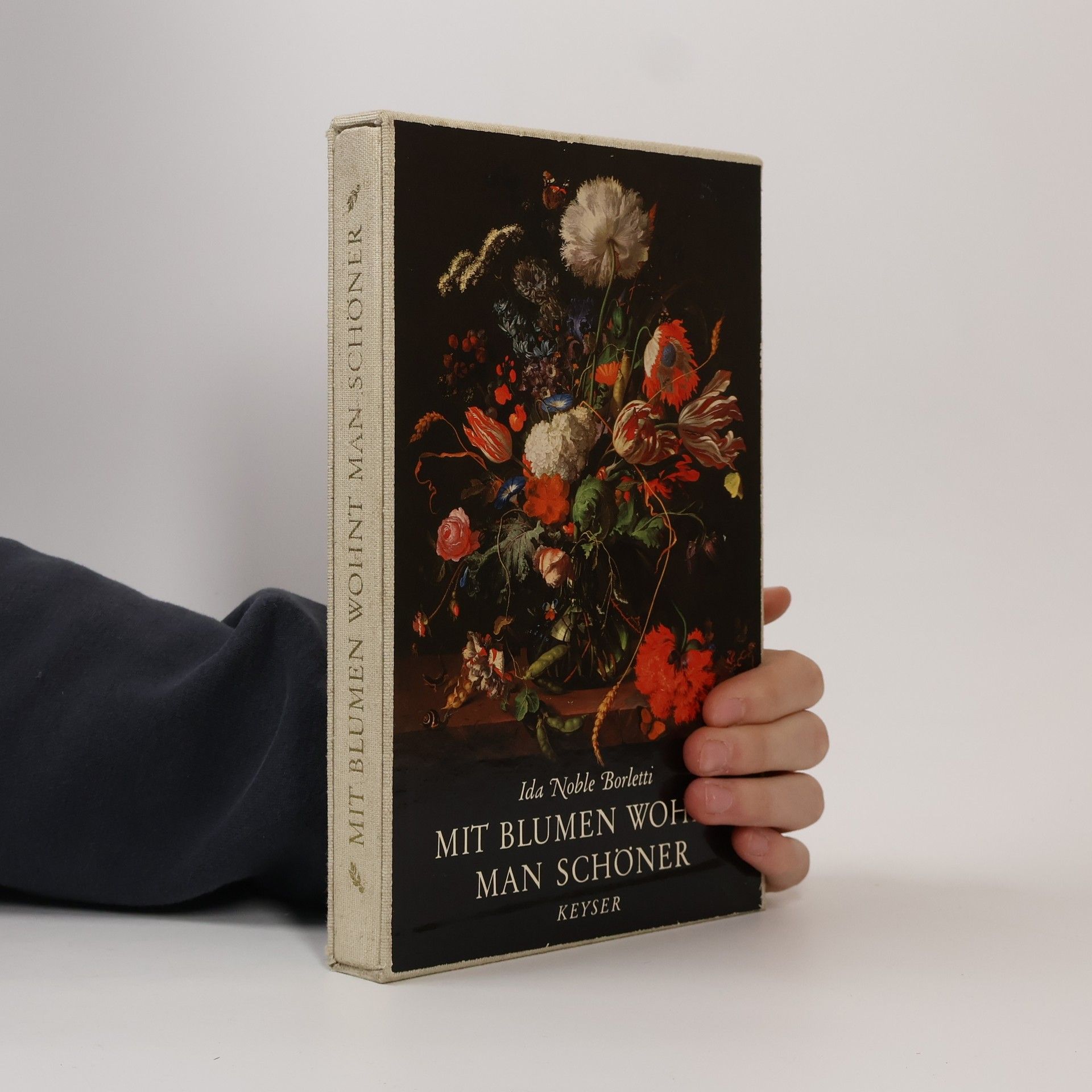 Ida Borletti Mit Blumen wohnt man schöner