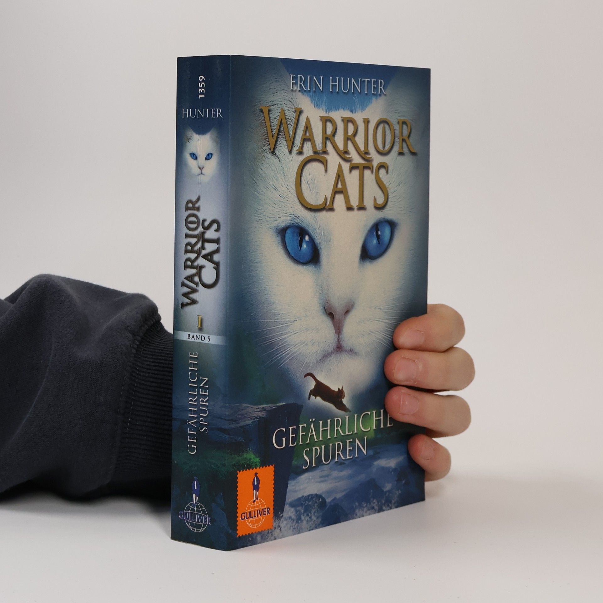 Erin Hunter Warrior Cats. Gefährliche Spuren