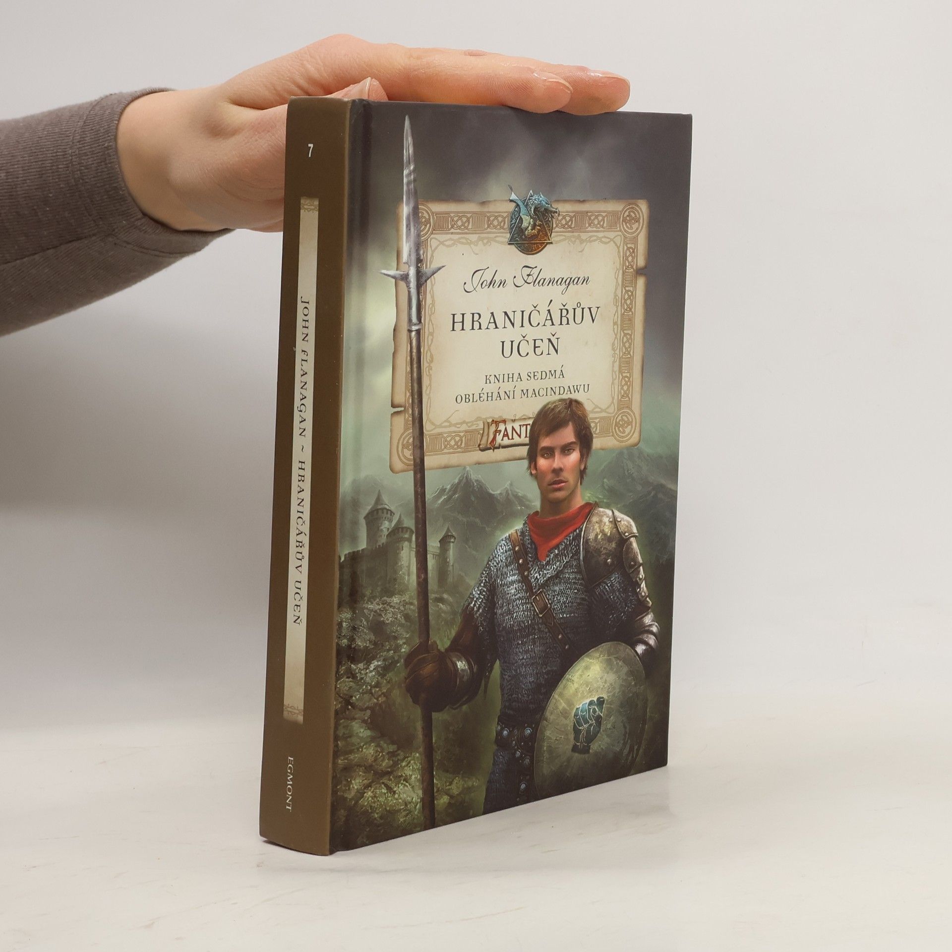 John Flanagan Hraničářův učeň. Obléhání Macindawu