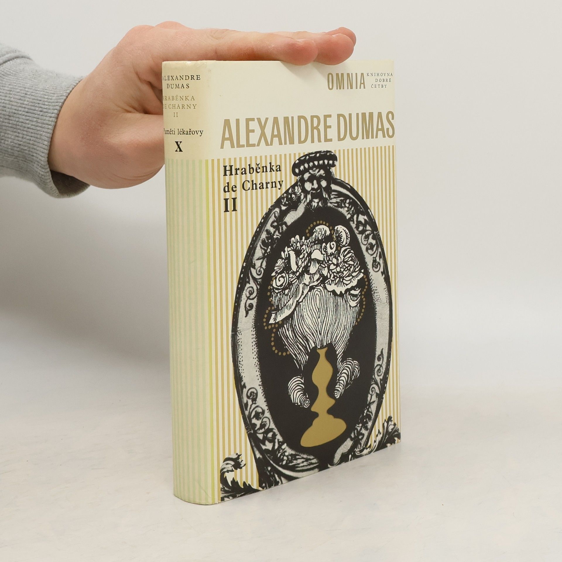 Alexandre Dumas starší Paměti lékařovy X. Hraběnka de Charny II.