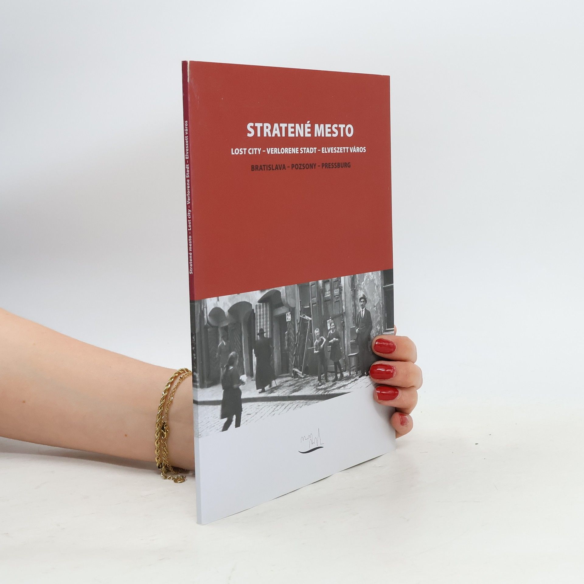 Miloš Žiak Stratené mesto. Lost City. Verlorene stadt. Elveszett város