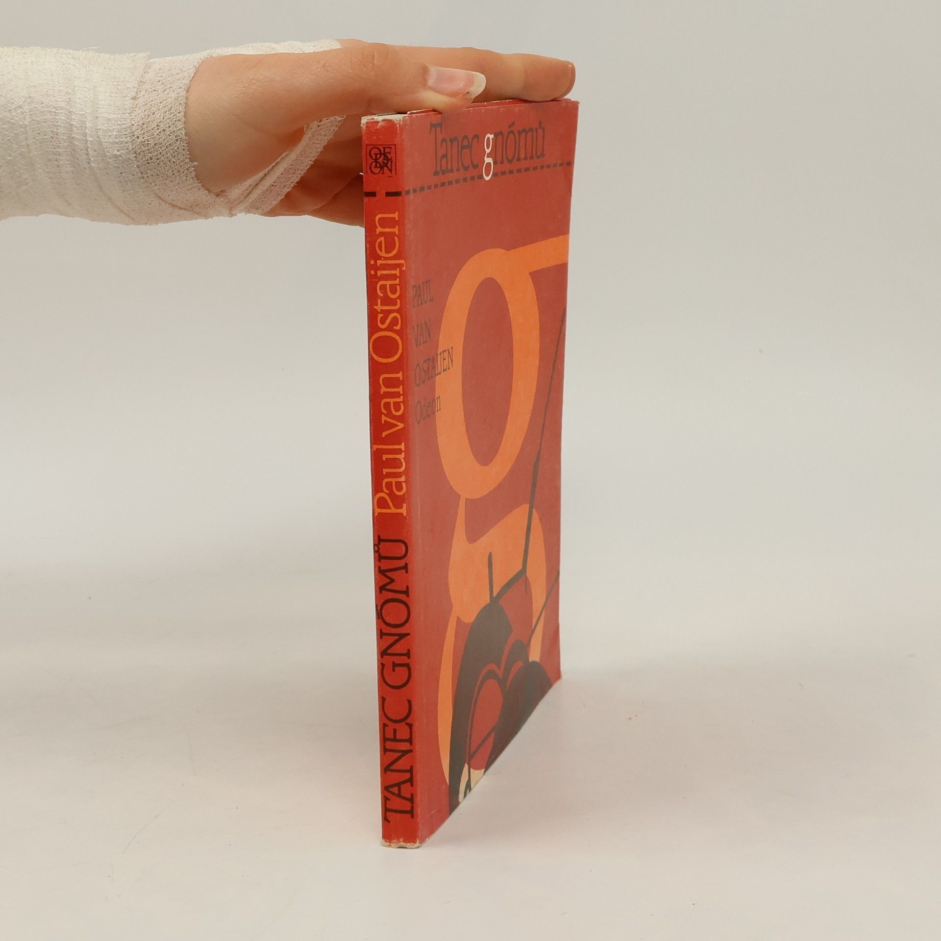 Paul van Ostaijen Tanec gnómů