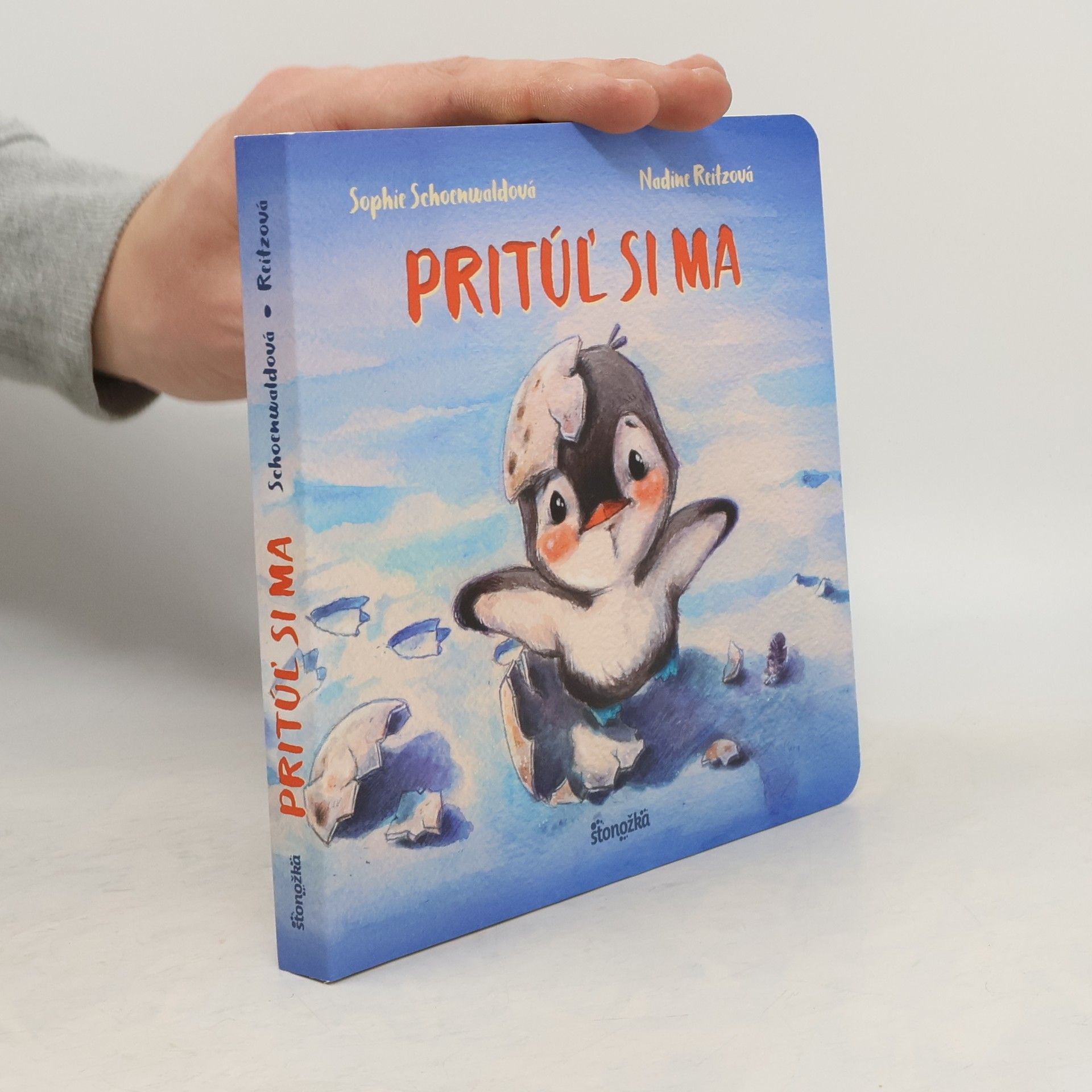 Sophie Schoenwaldová  Pritúľ si ma