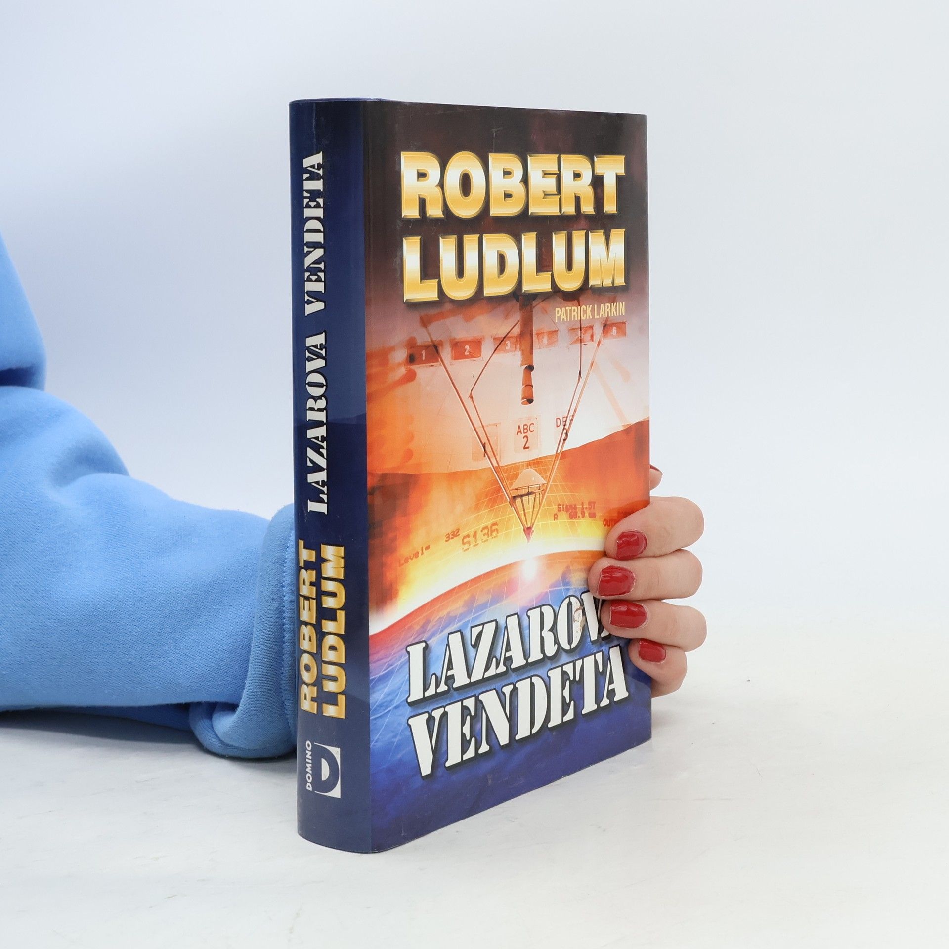 Robert Ludlum Lazarova vendeta