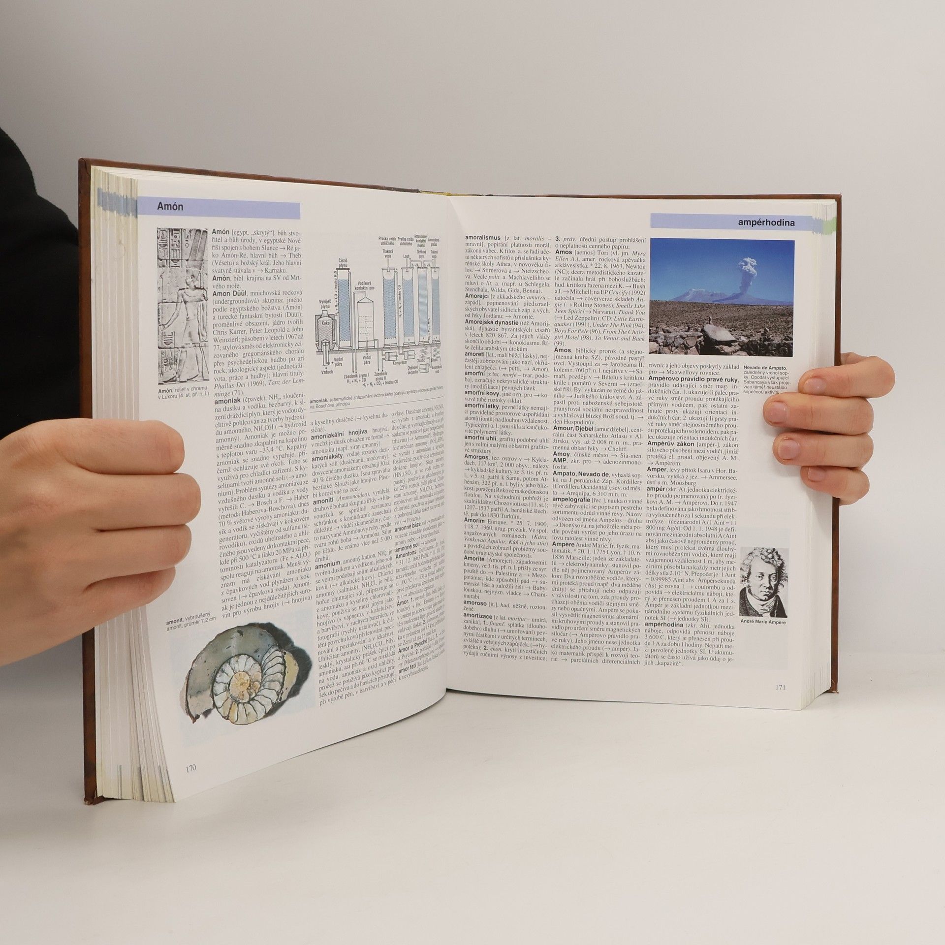 Autores varios Universum. Všeobecná encyklopedie 1. A-B