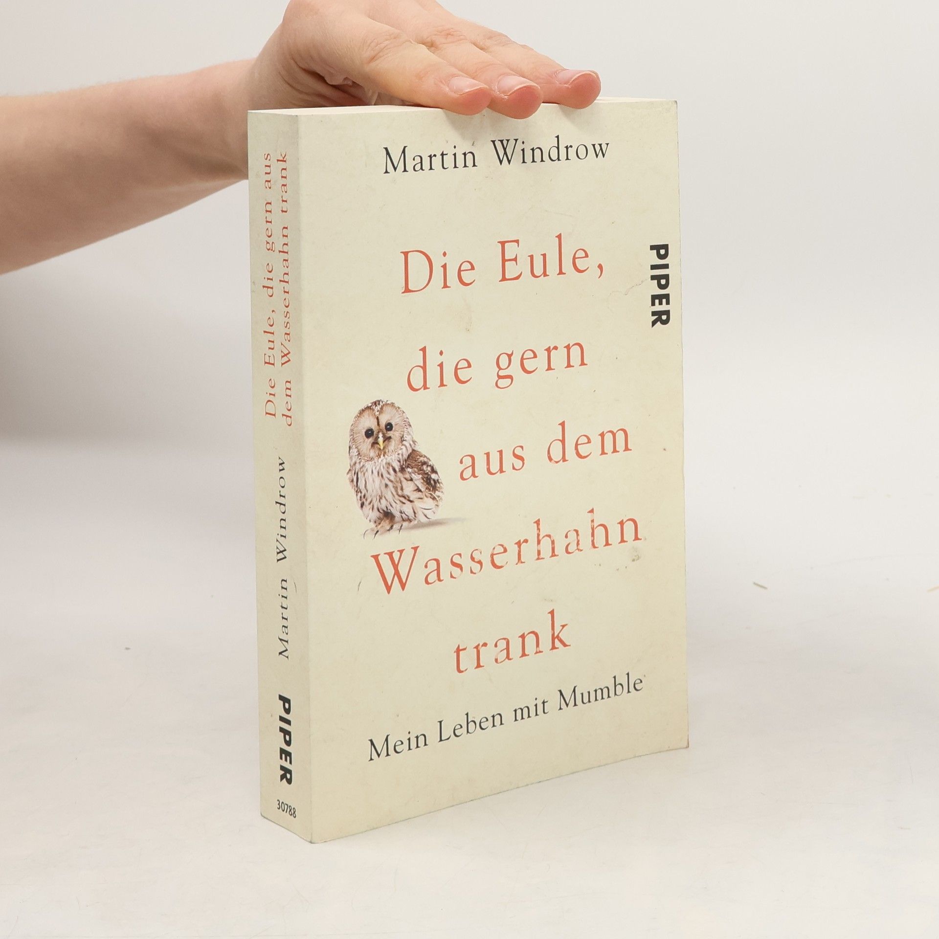 Martin Windrow Die Eule, die gern aus dem Wasserhahn trank