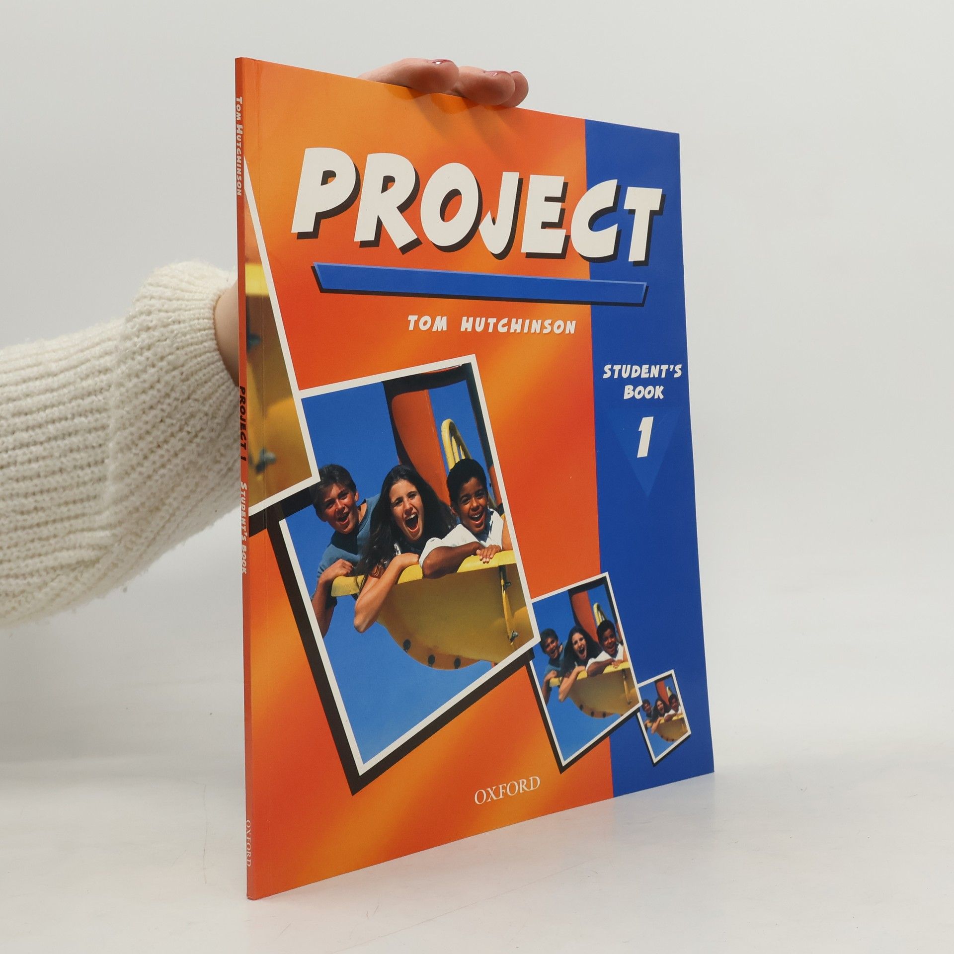 Tom Hutchinson Project 1 : student's book