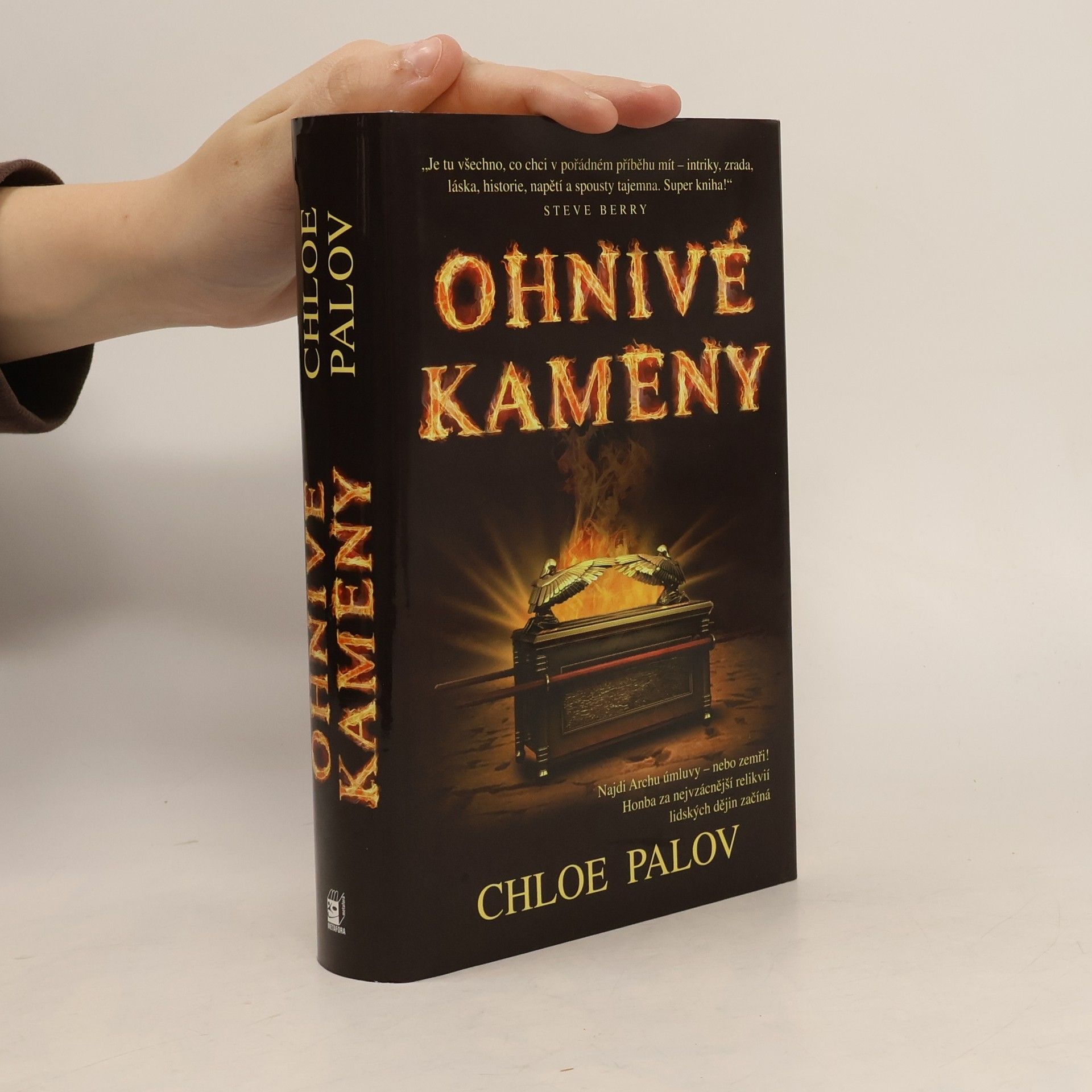 C. M. Chloe M. Palov Ohnivé kameny