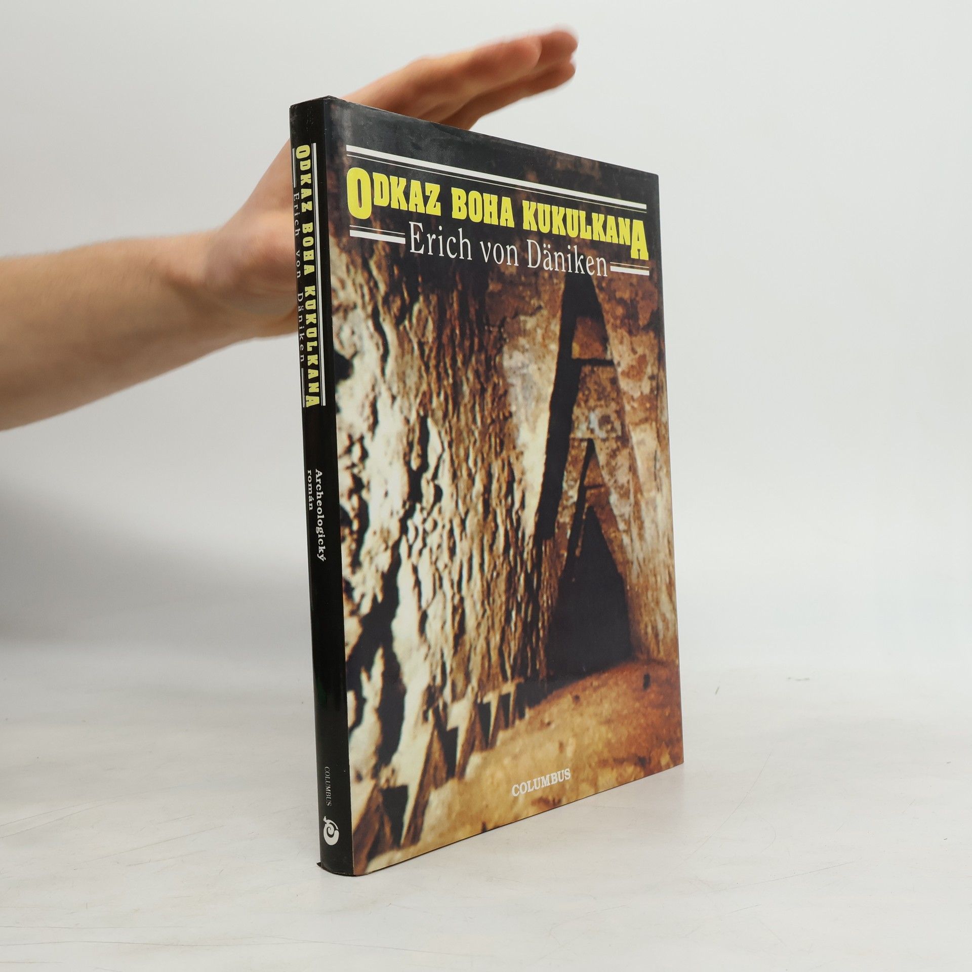 Erich von Däniken Odkaz boha Kukulkana