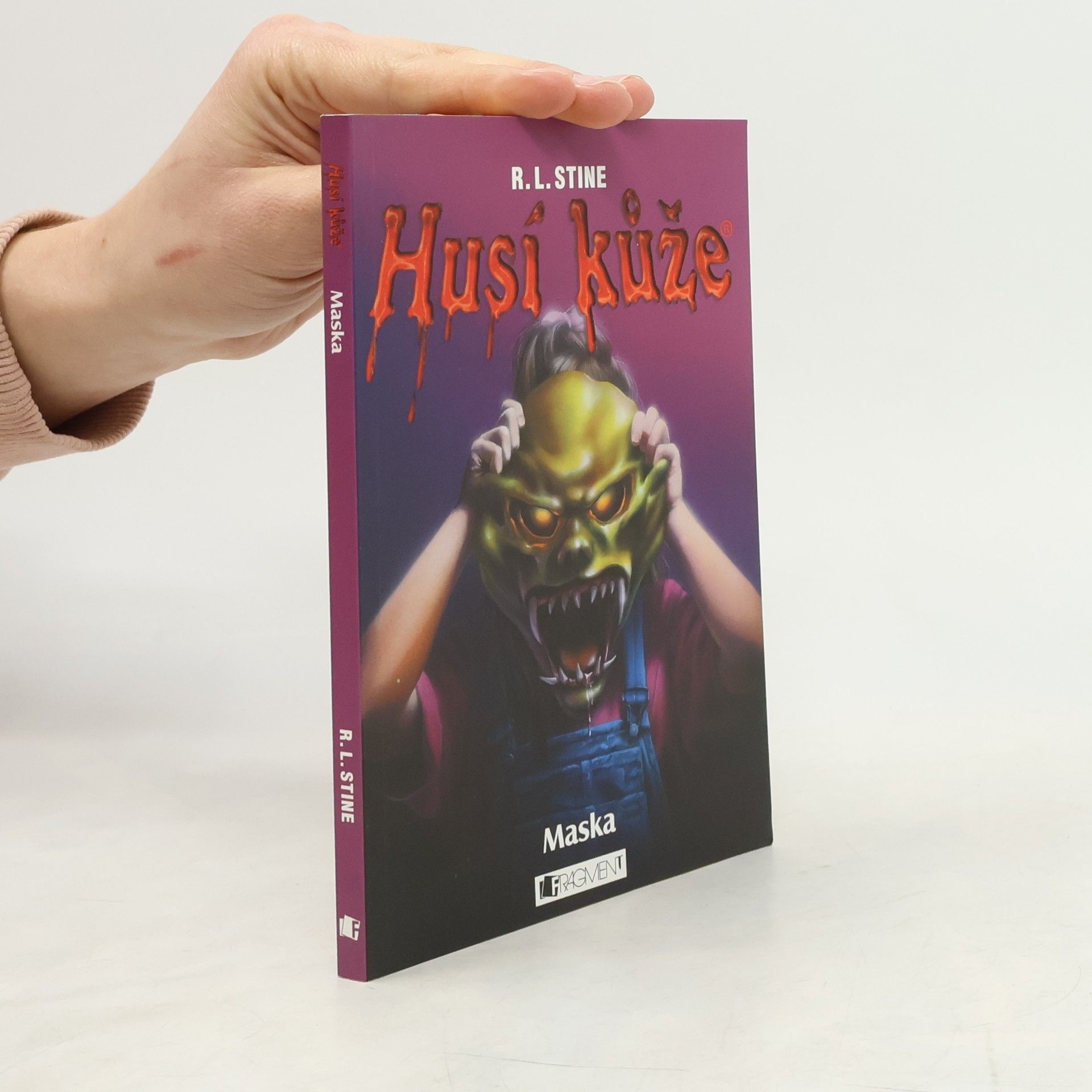 R. L. Stine Maska