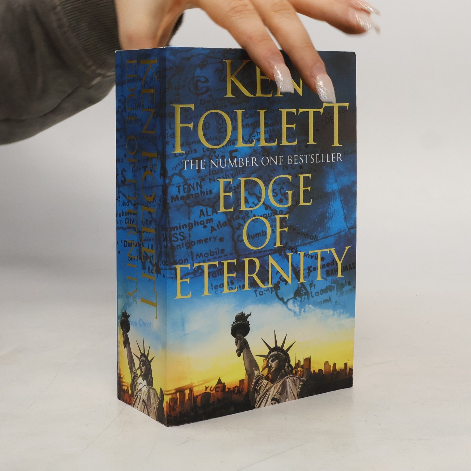Ken Follett Edge of Eternity