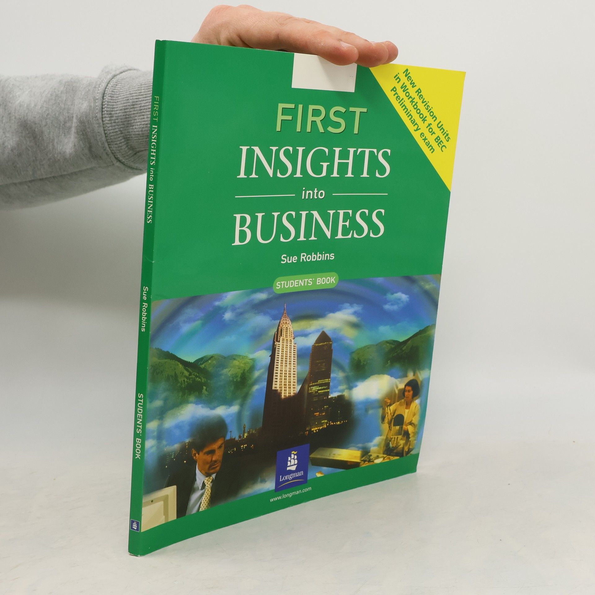 Sue Robbins First insights into business : students' book