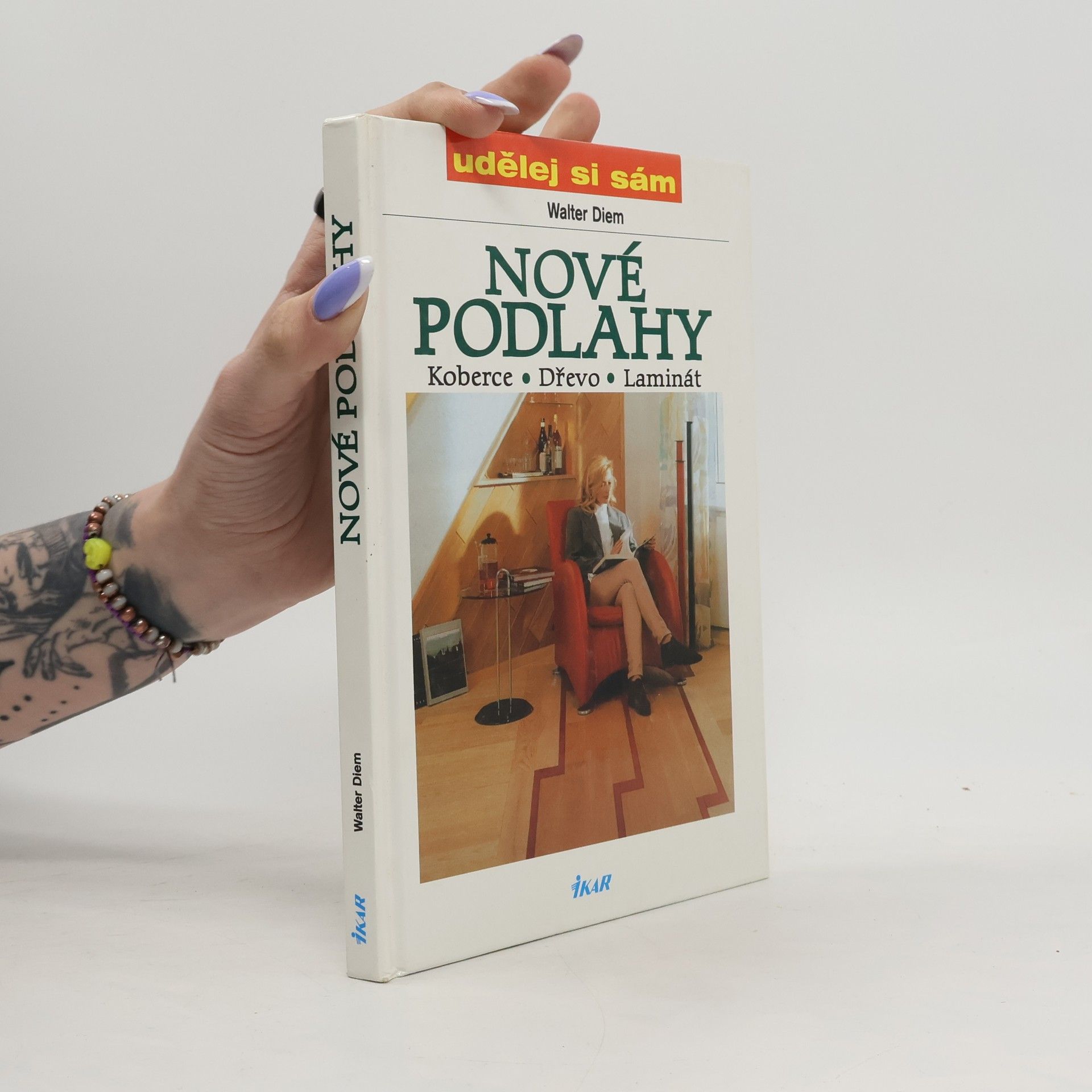 Walter Diem Nové podlahy: Koberce, dřevo, laminát
